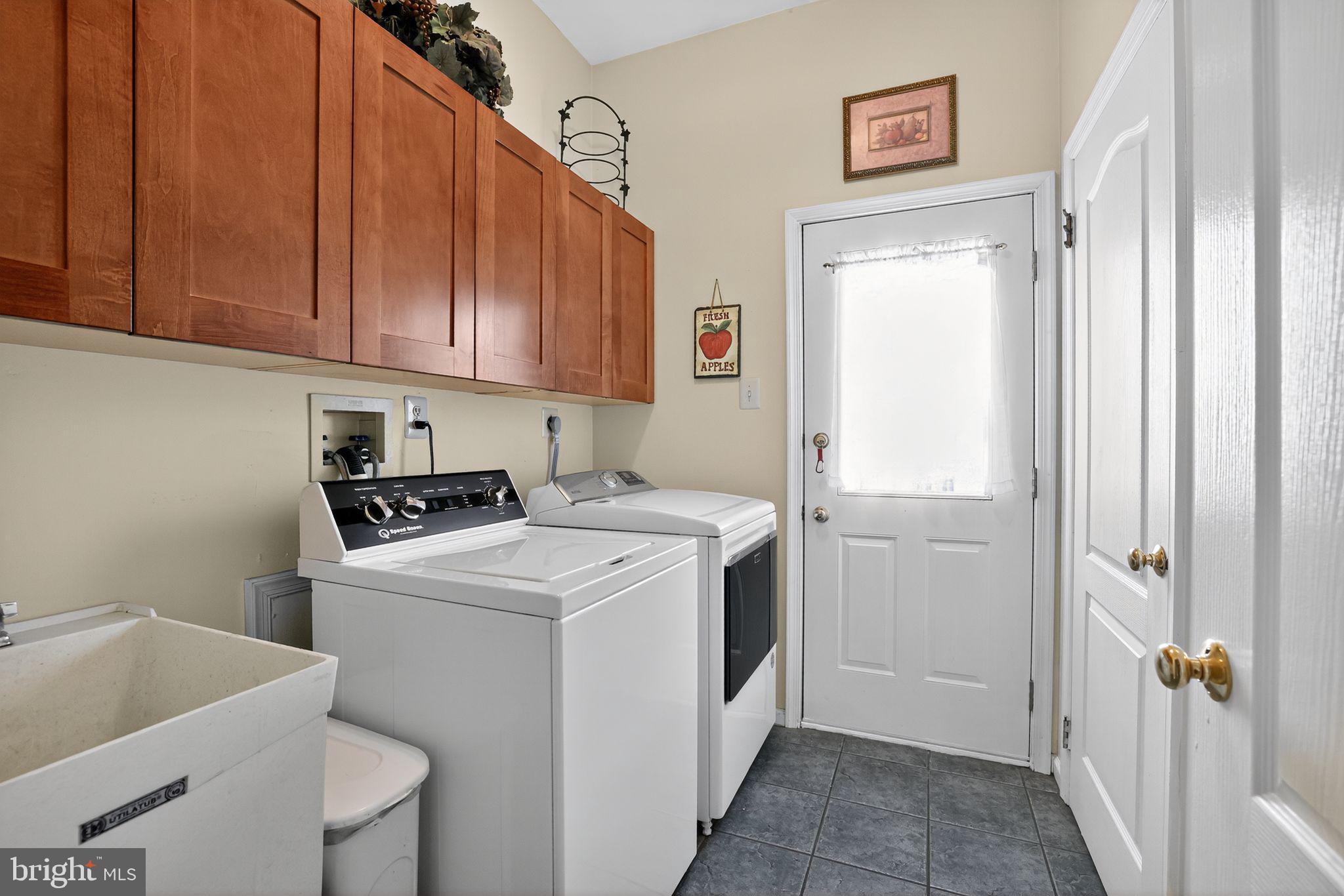 JAMISON HUNT - Residential