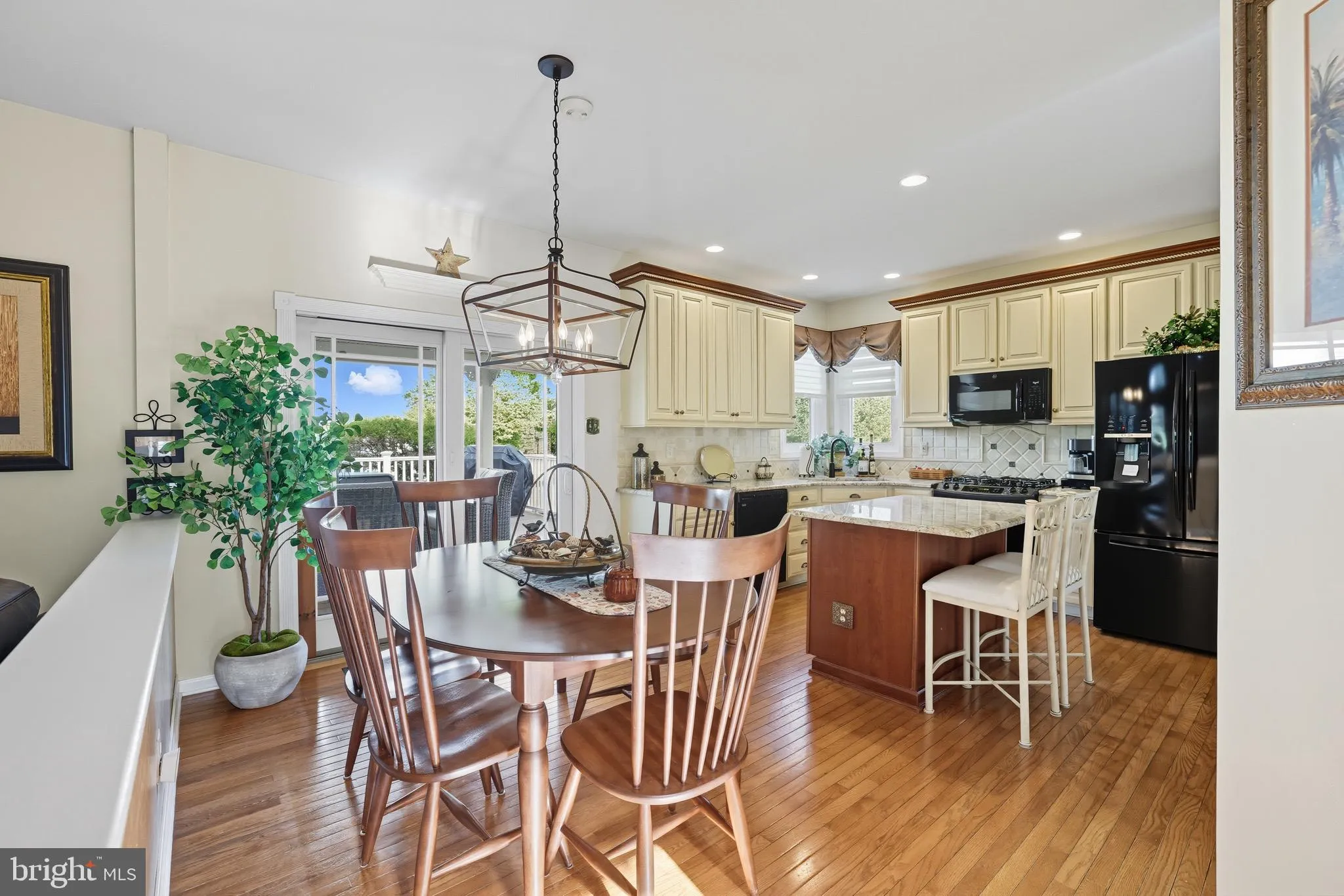 Jamison, Pennsylvania 18929, United States, 4 Bedrooms Bedrooms, ,3 BathroomsBathrooms,Residential,Active,205617