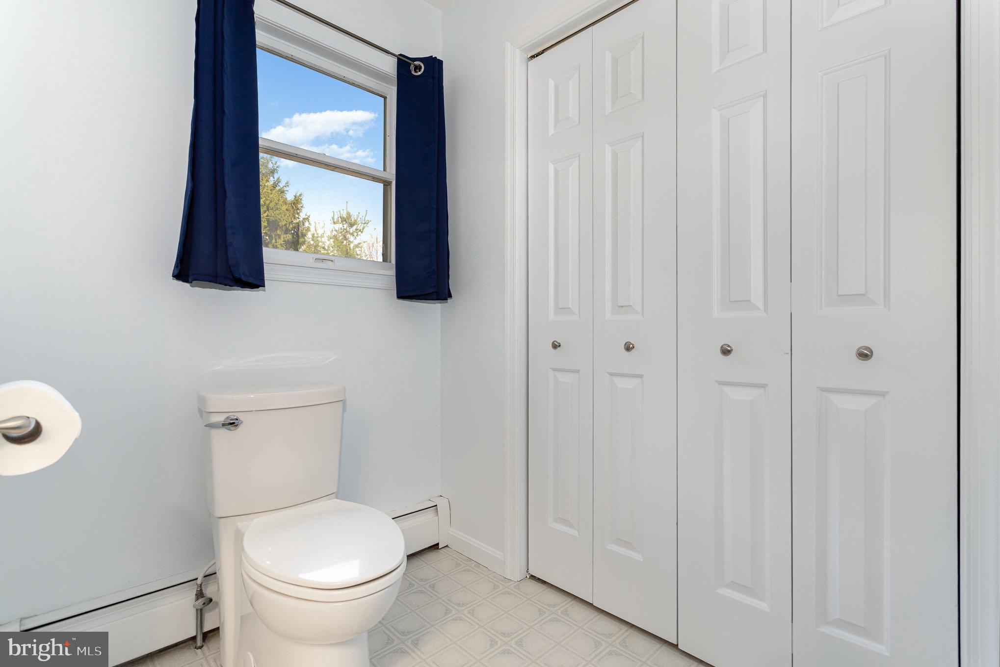 RED LION - Residential