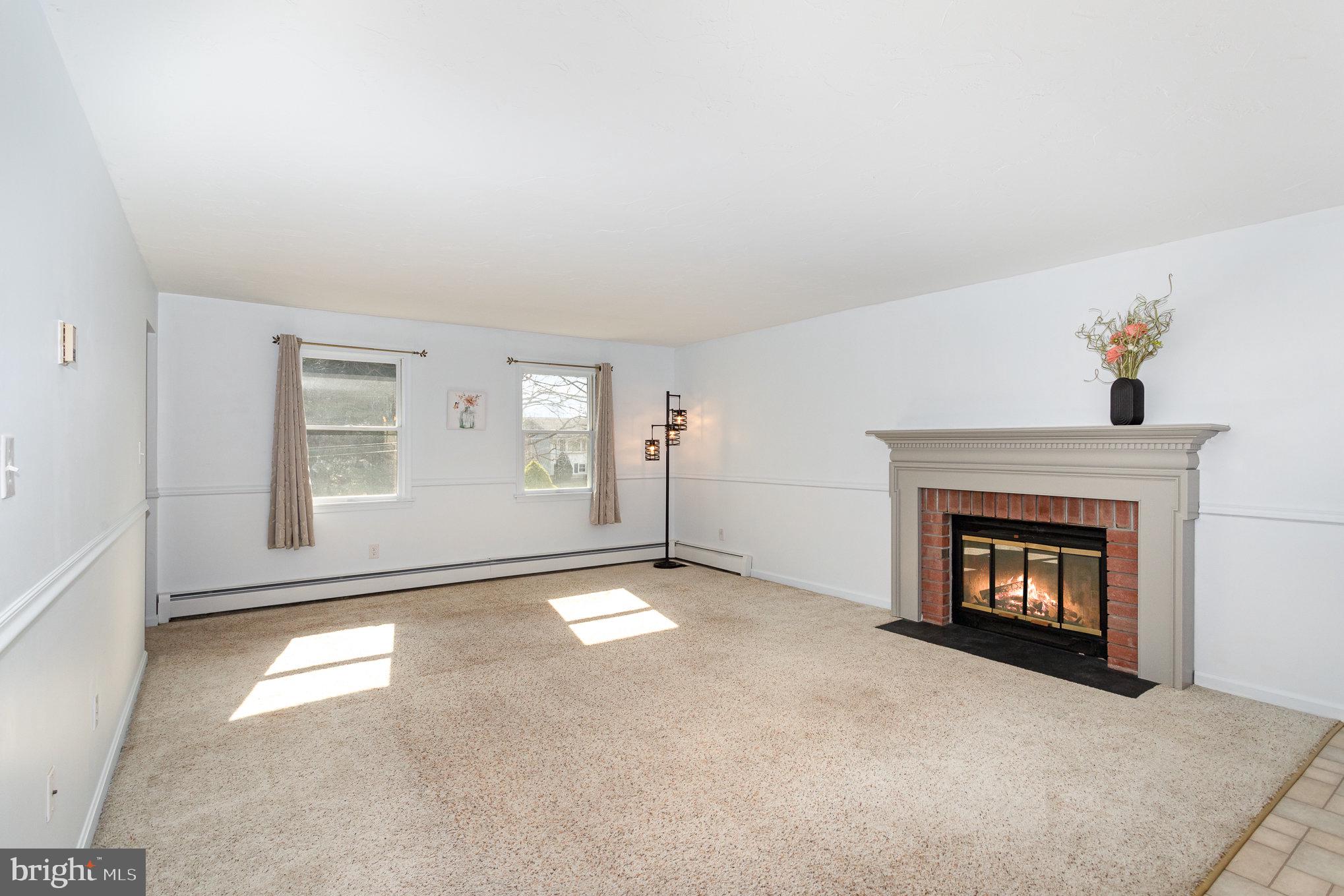 RED LION - Residential