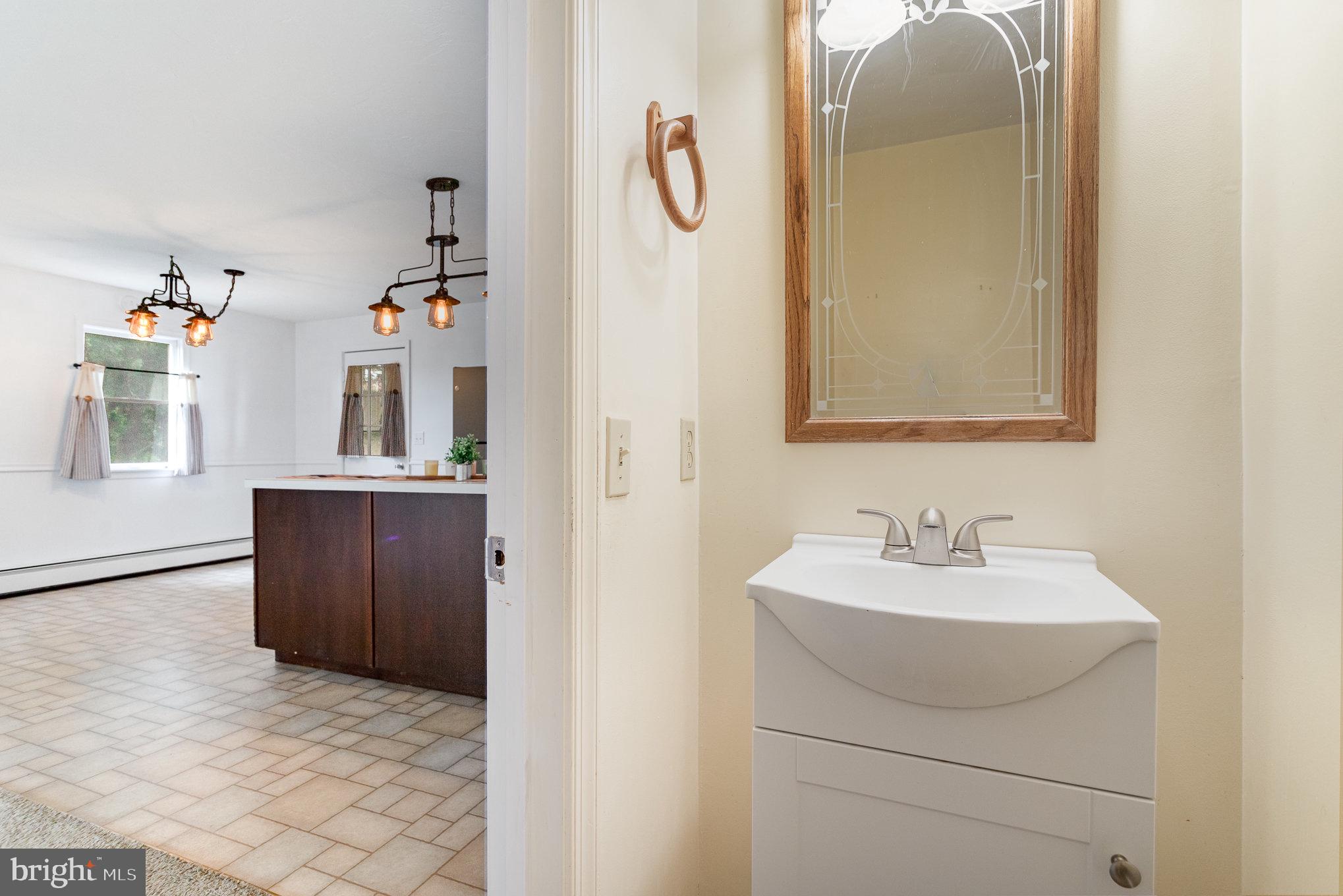 RED LION - Residential