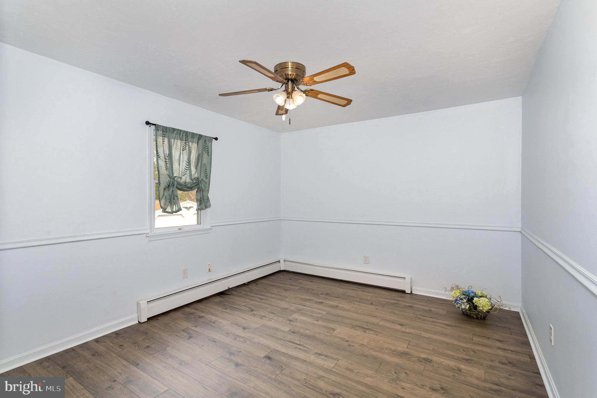 RED LION - Residential