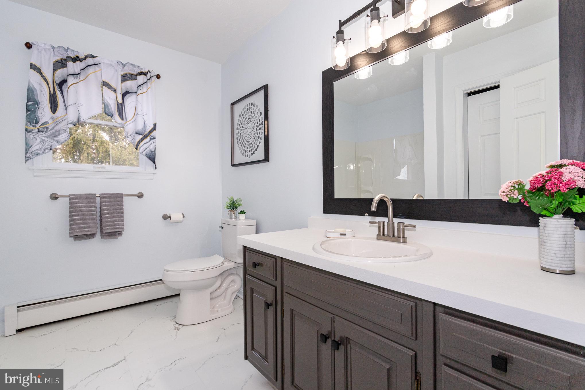 RED LION - Residential