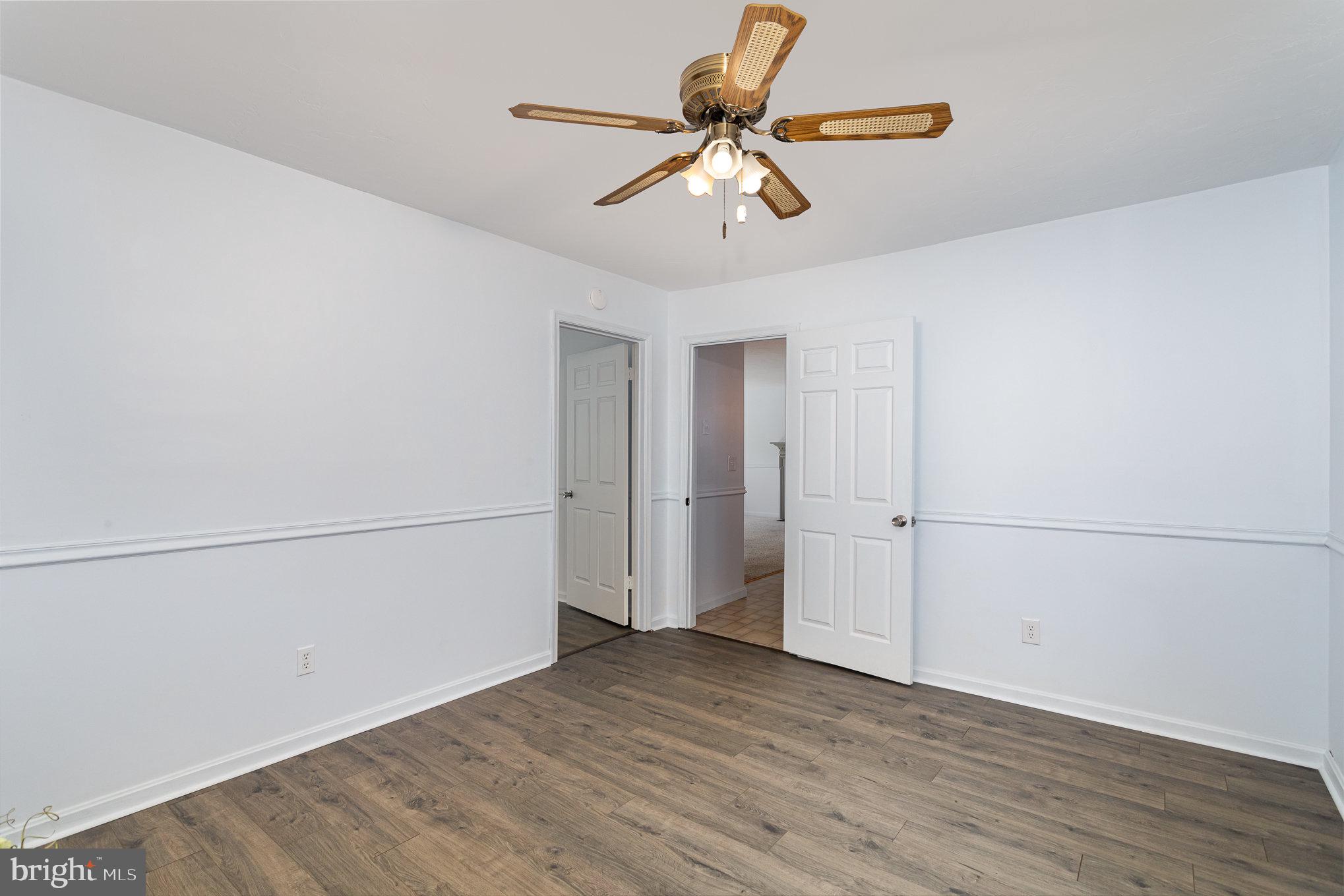 RED LION - Residential