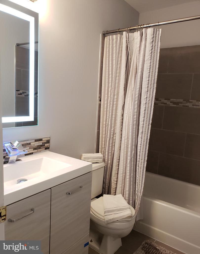 ASHFORD PLAT 1 - Residential Lease