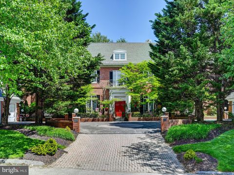 26 BELLCHASE COURT B PIKESVILLE MD 21208