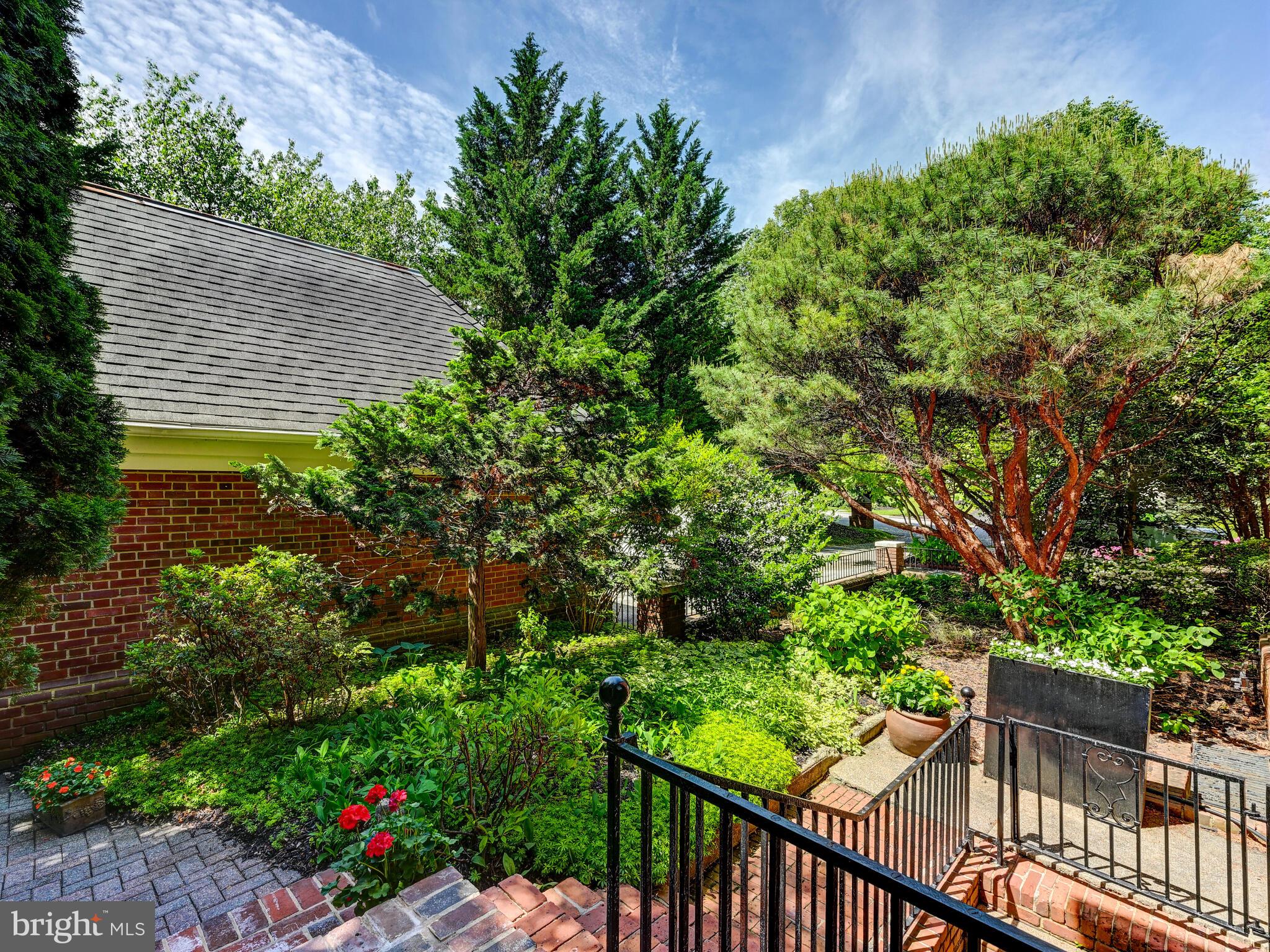 26 BELLCHASE COURT B