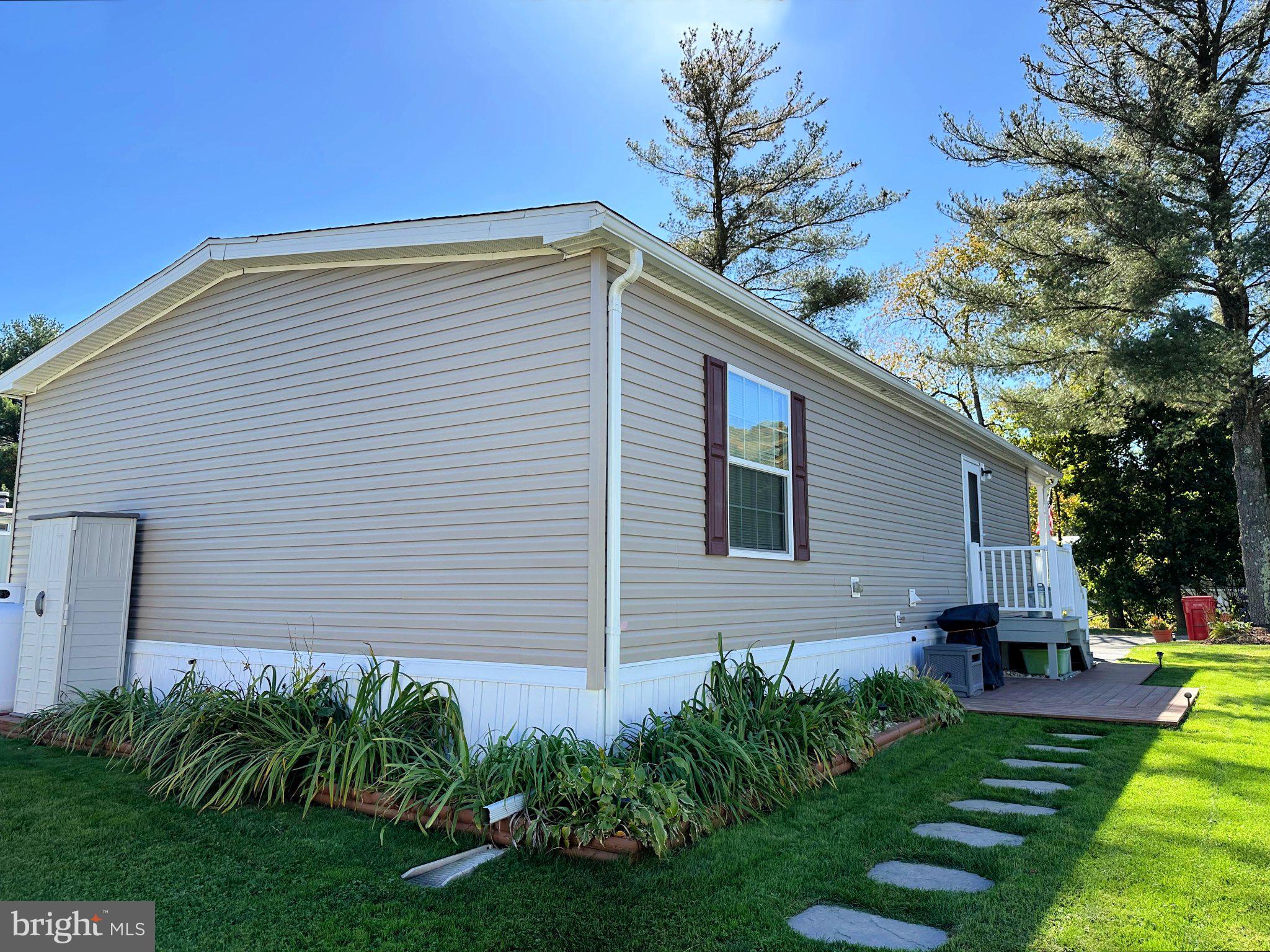13 STANDISH LANE