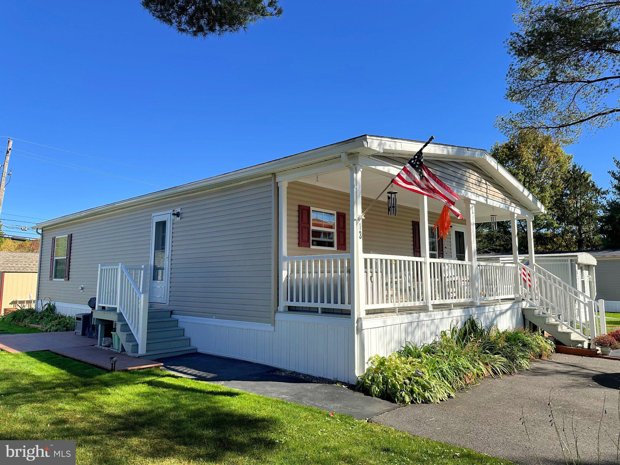 13 STANDISH LANE