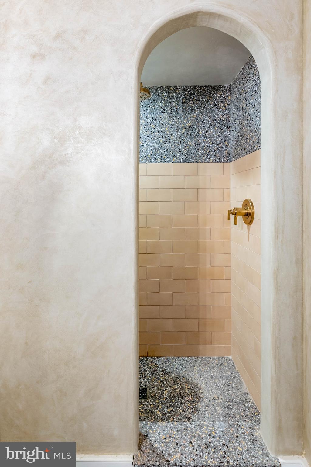 GRADUATE HOSPITAL - Residential