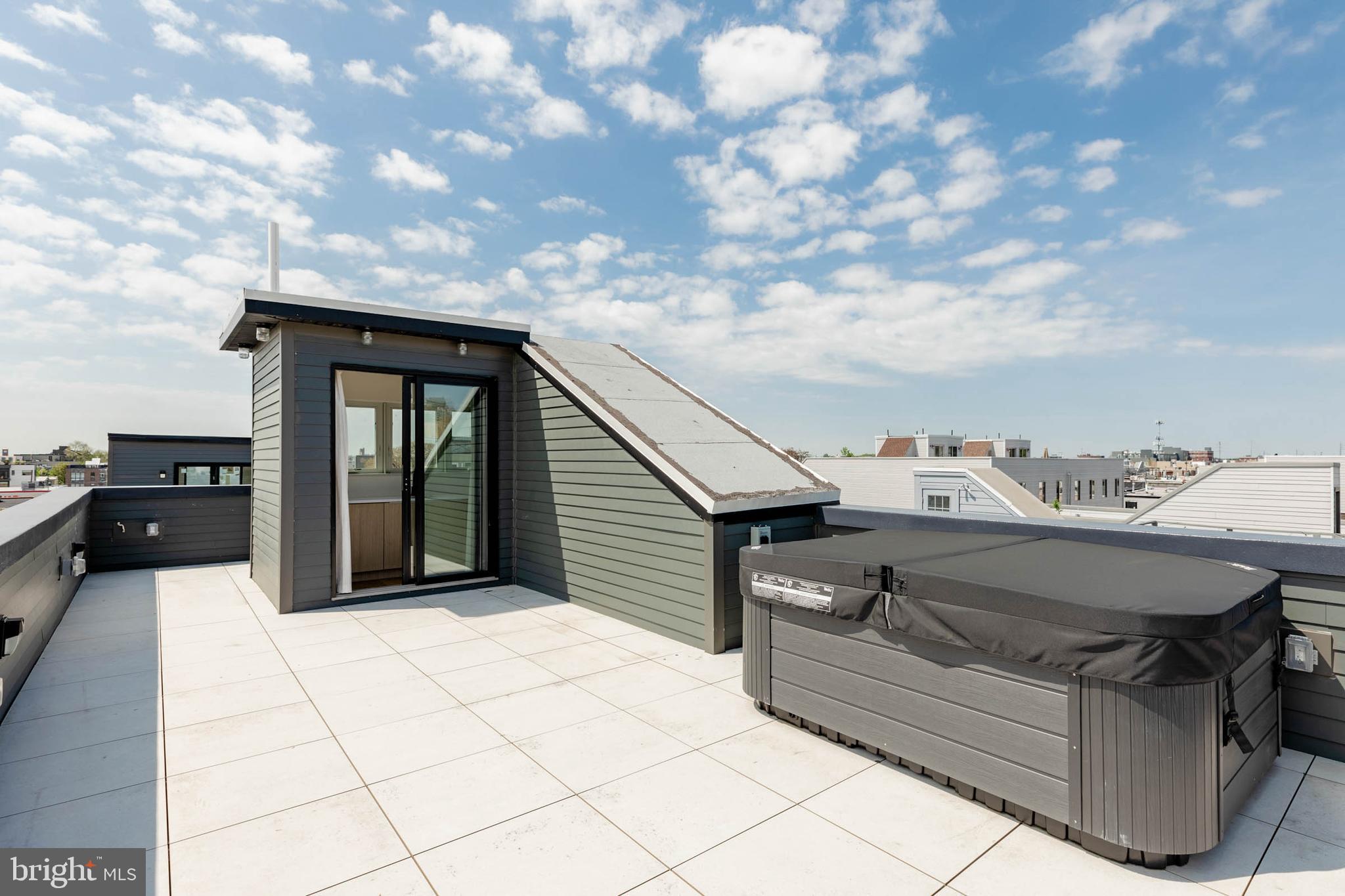 GRADUATE HOSPITAL - Residential