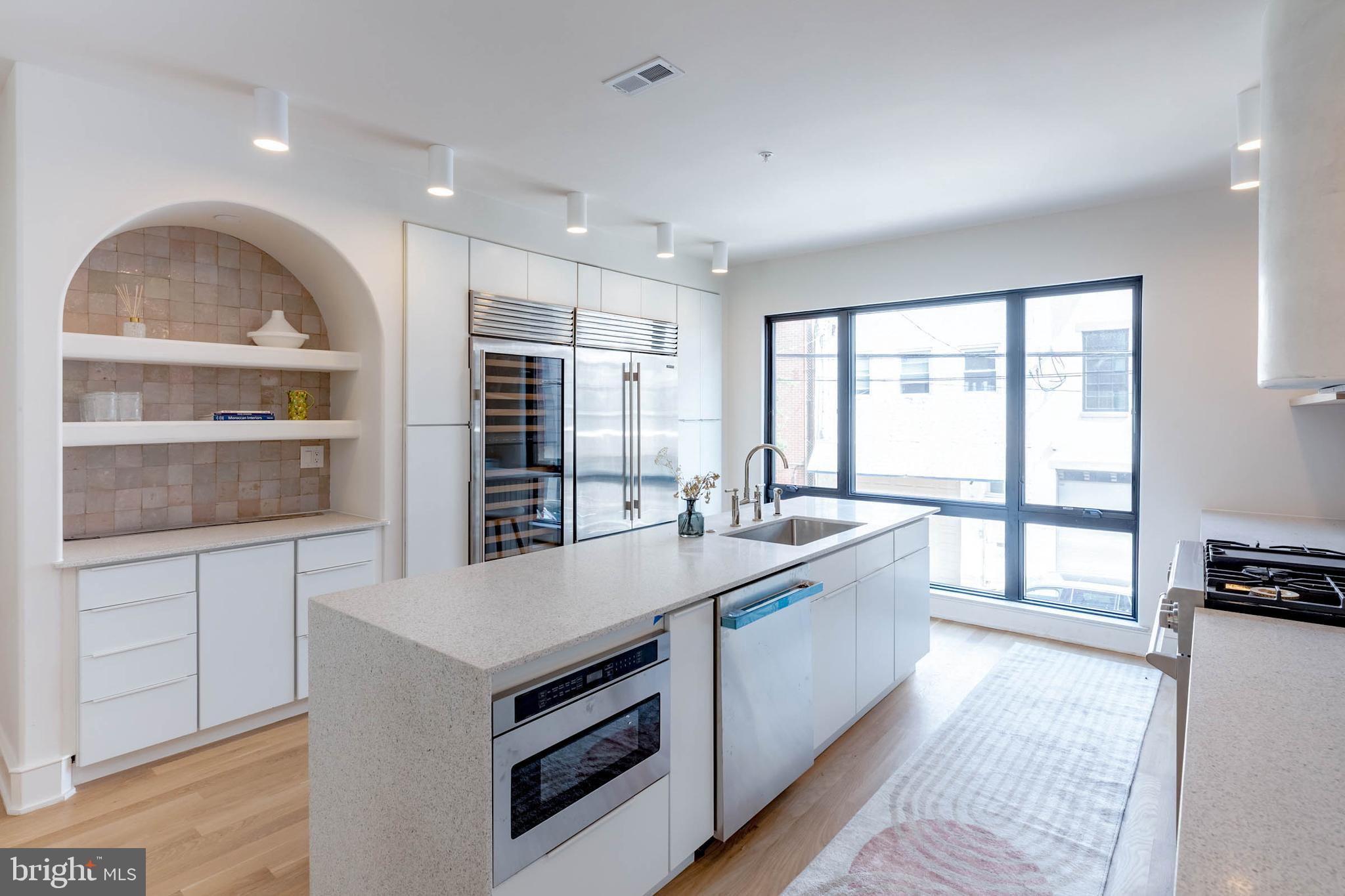 GRADUATE HOSPITAL - Residential