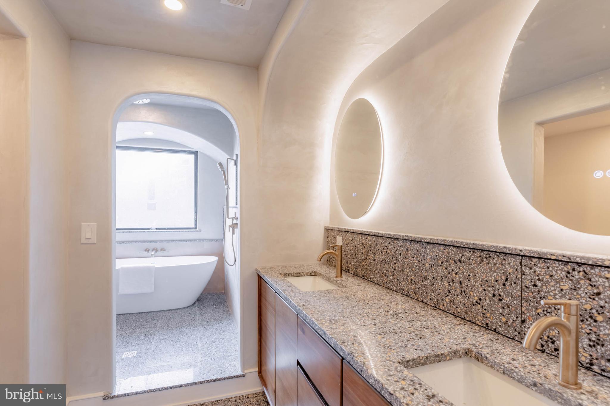 GRADUATE HOSPITAL - Residential