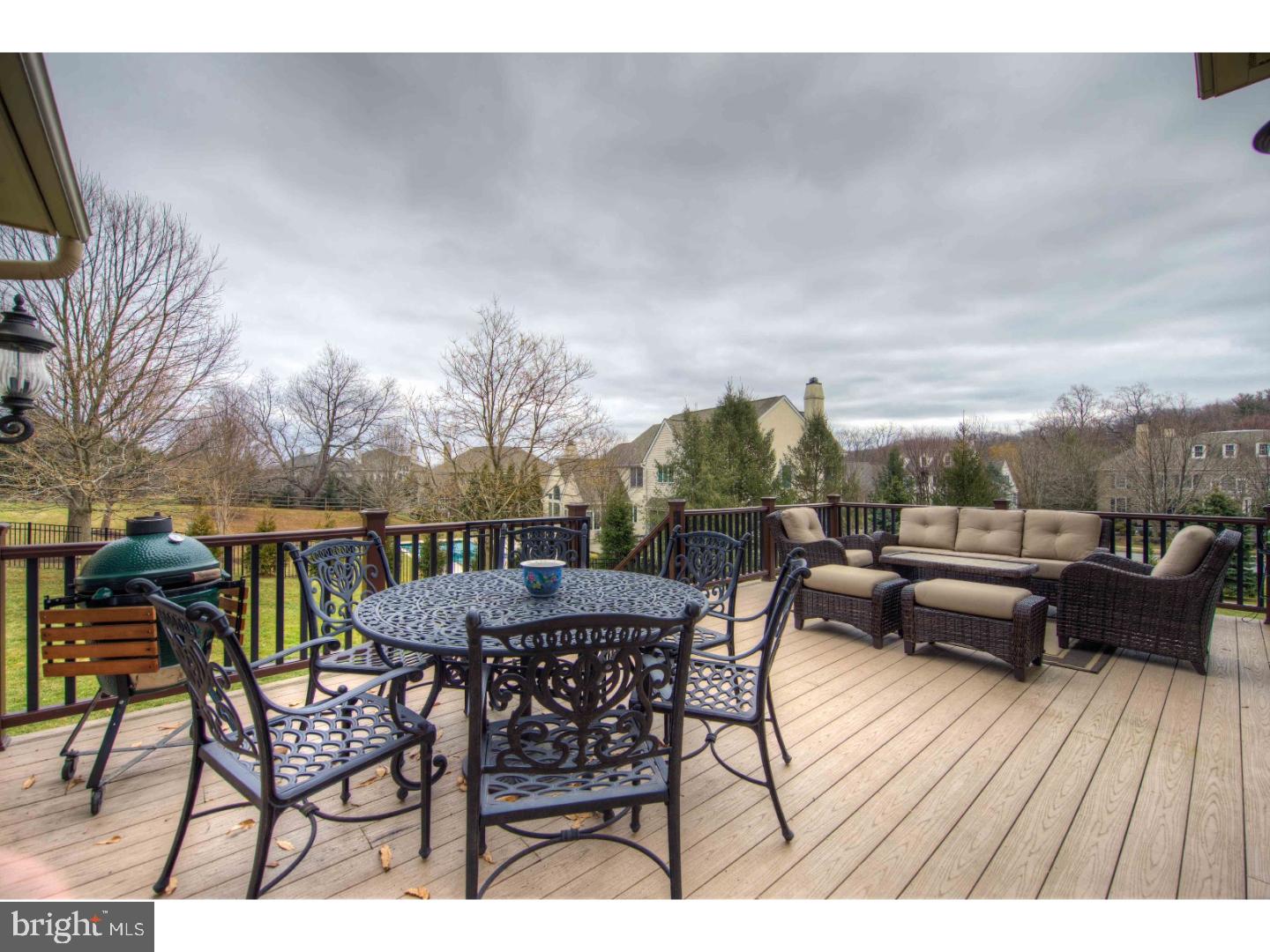 WHITEGATE - Residential