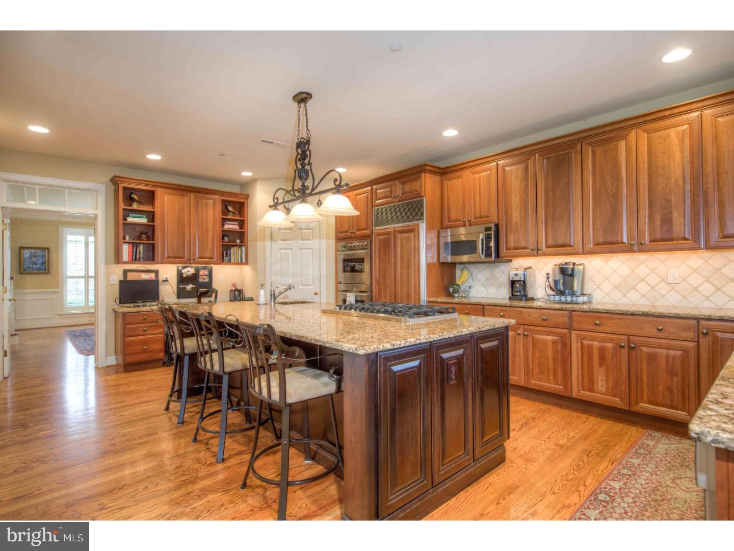 WHITEGATE - Residential