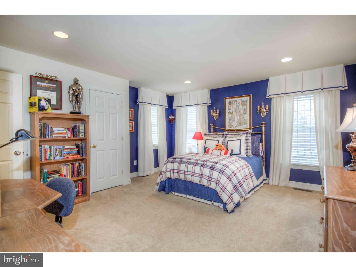 WHITEGATE - Residential