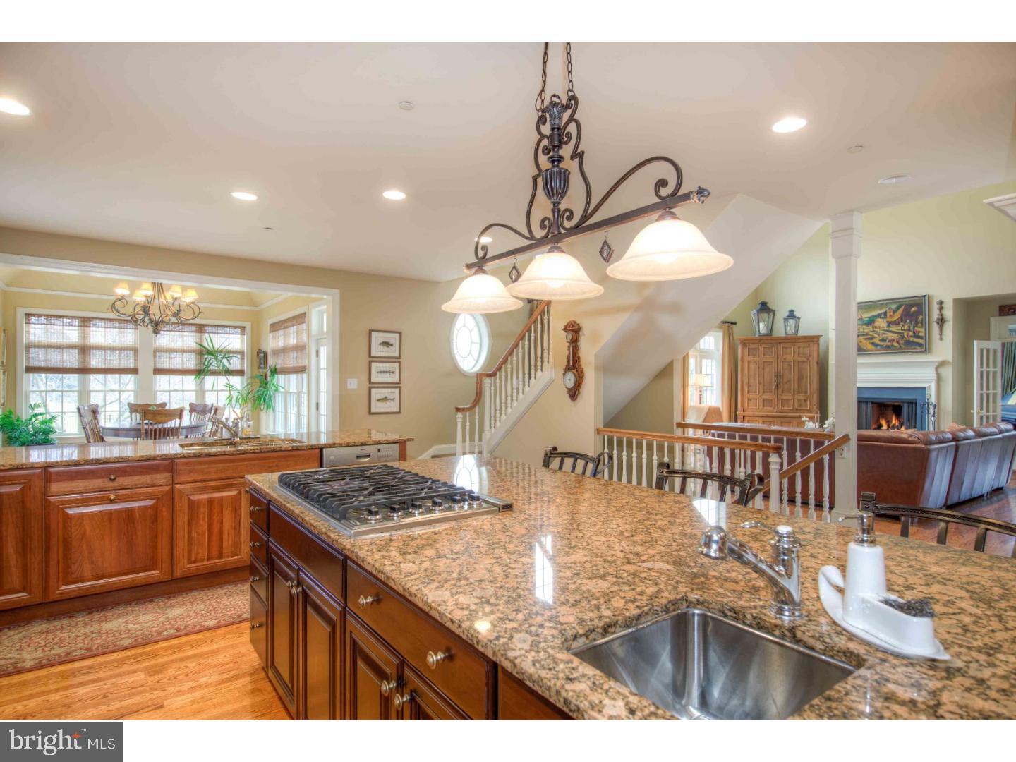 WHITEGATE - Residential