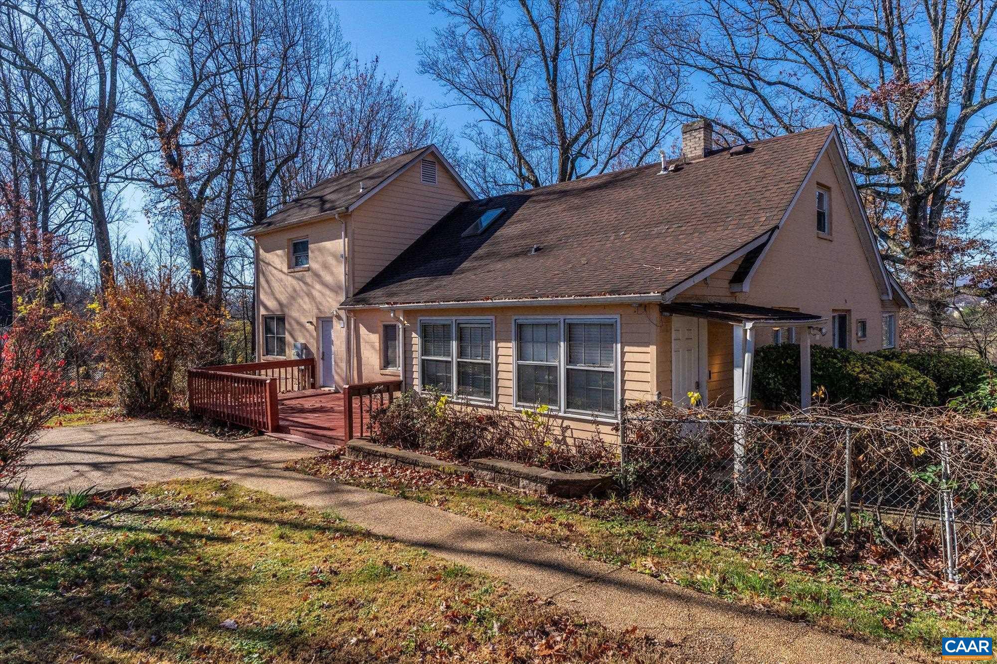 989 & 991 CROZET AVE