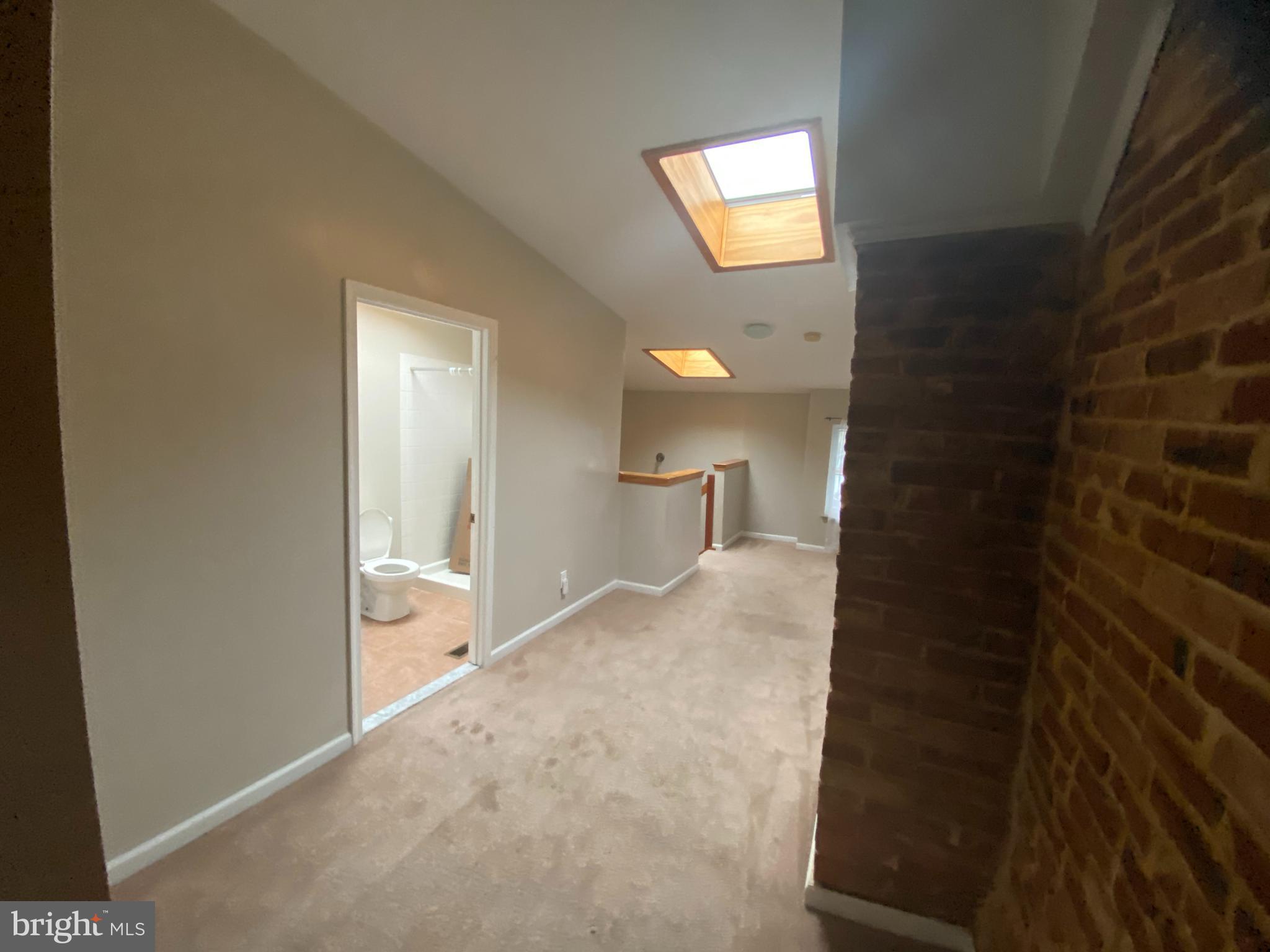 HOLLINS MARKET - Residential Lease