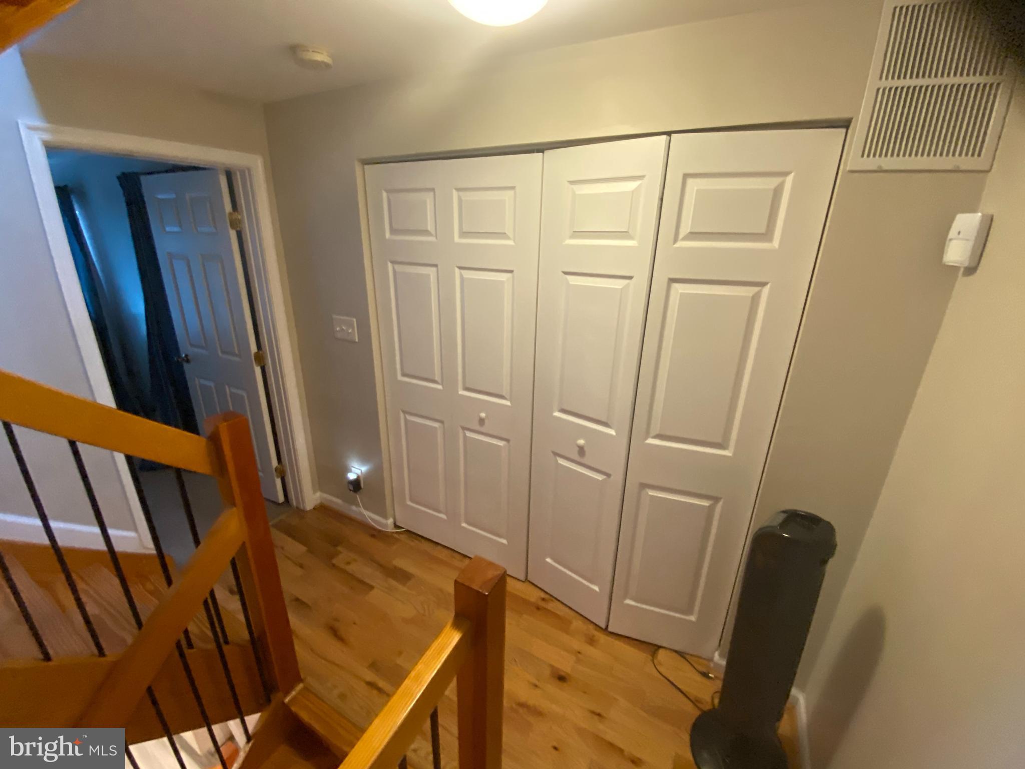 HOLLINS MARKET - Residential Lease