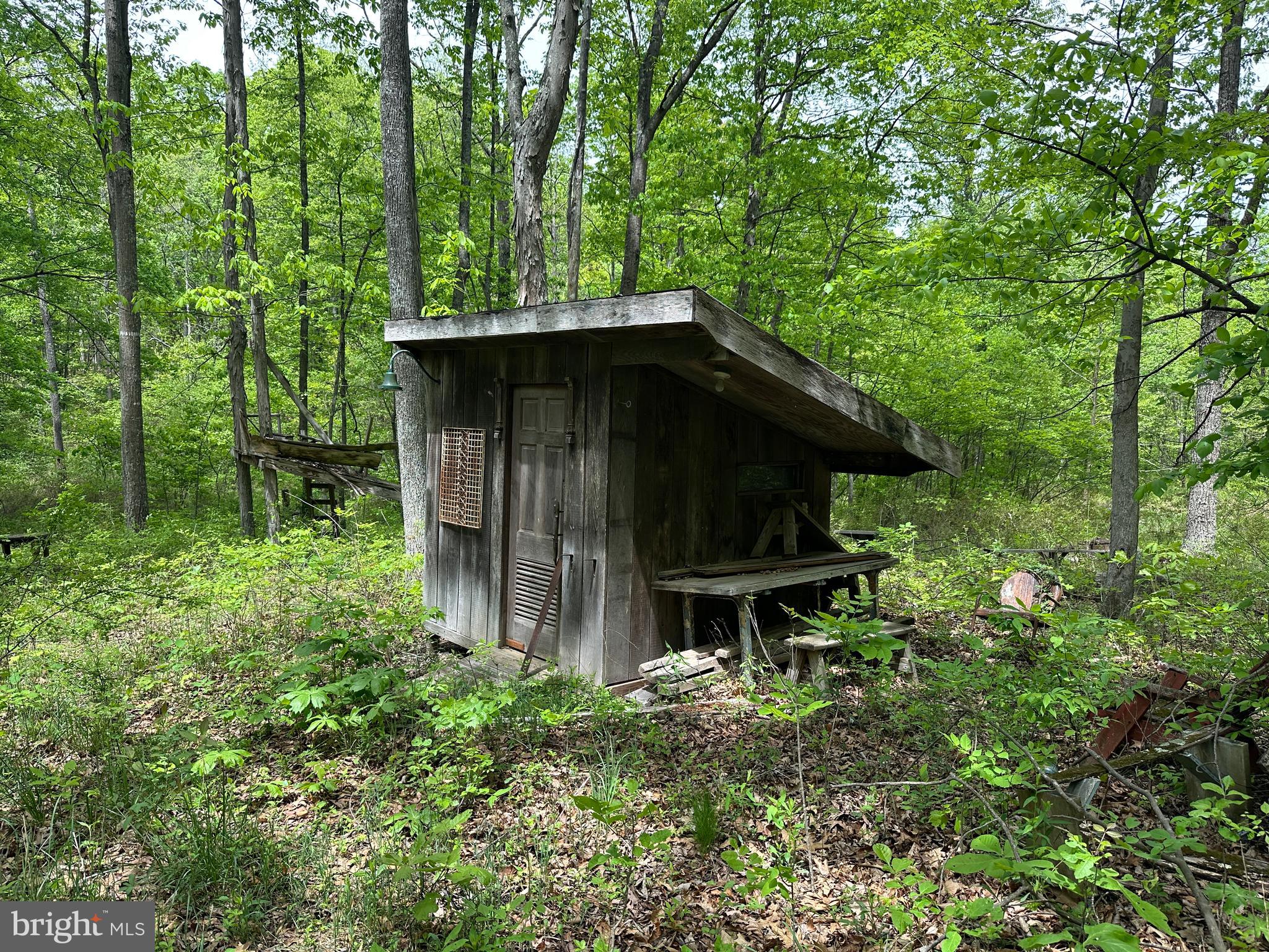 TIMBER TRAILS - Land