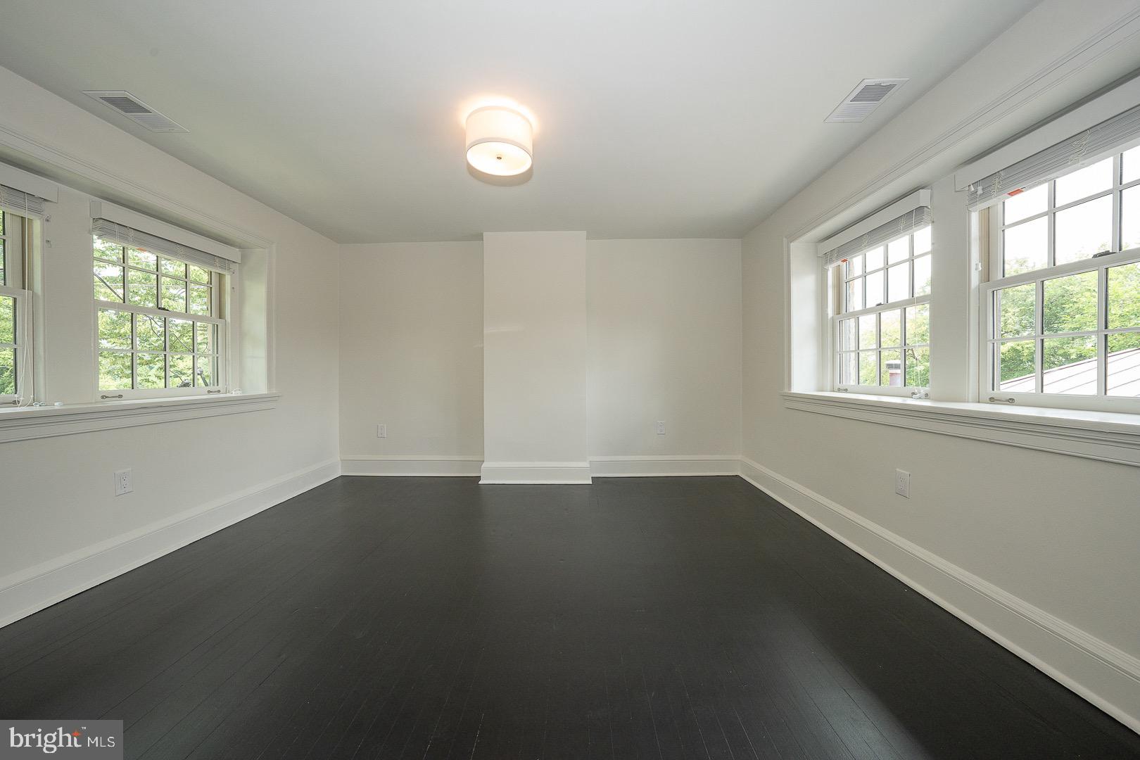 ARDROSSAN - Residential Lease