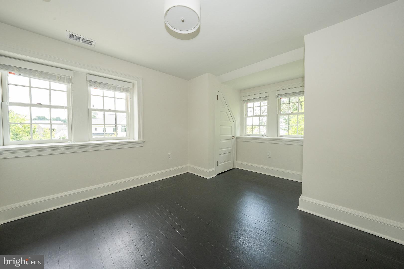 ARDROSSAN - Residential Lease