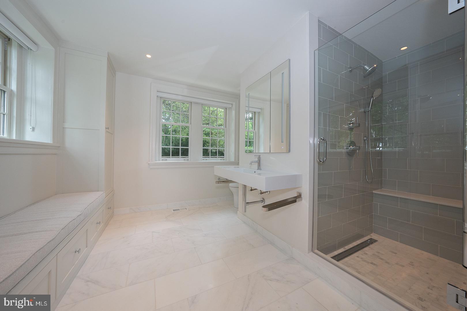 ARDROSSAN - Residential Lease