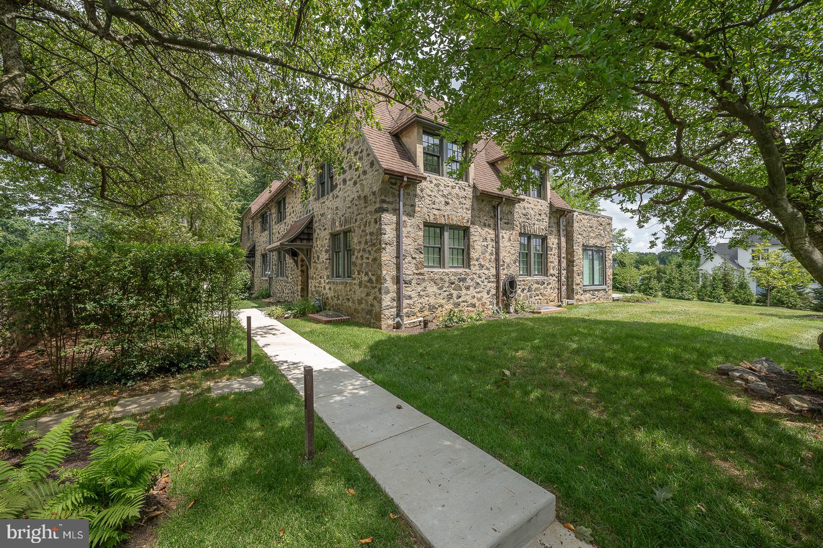 ARDROSSAN - Residential Lease