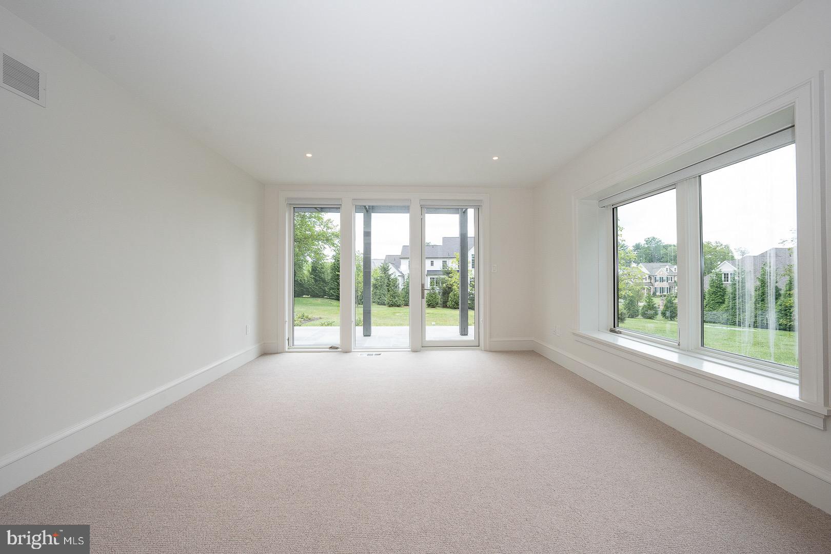 ARDROSSAN - Residential Lease