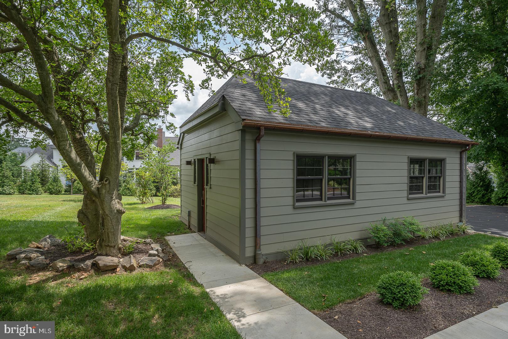 ARDROSSAN - Residential Lease