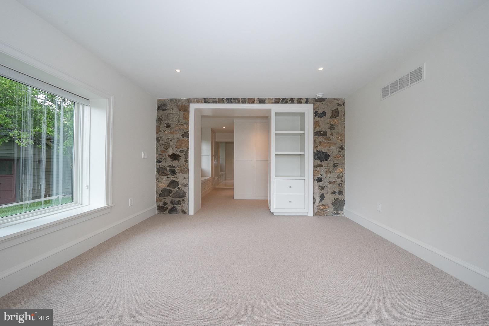 ARDROSSAN - Residential Lease