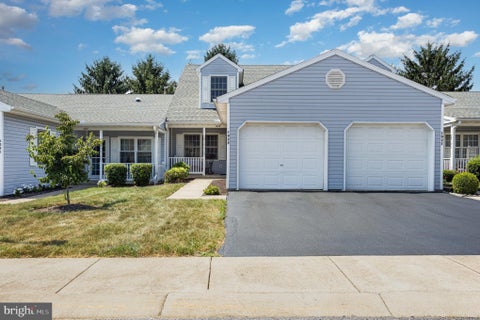 Photo for 1029 VILLAGE WAY