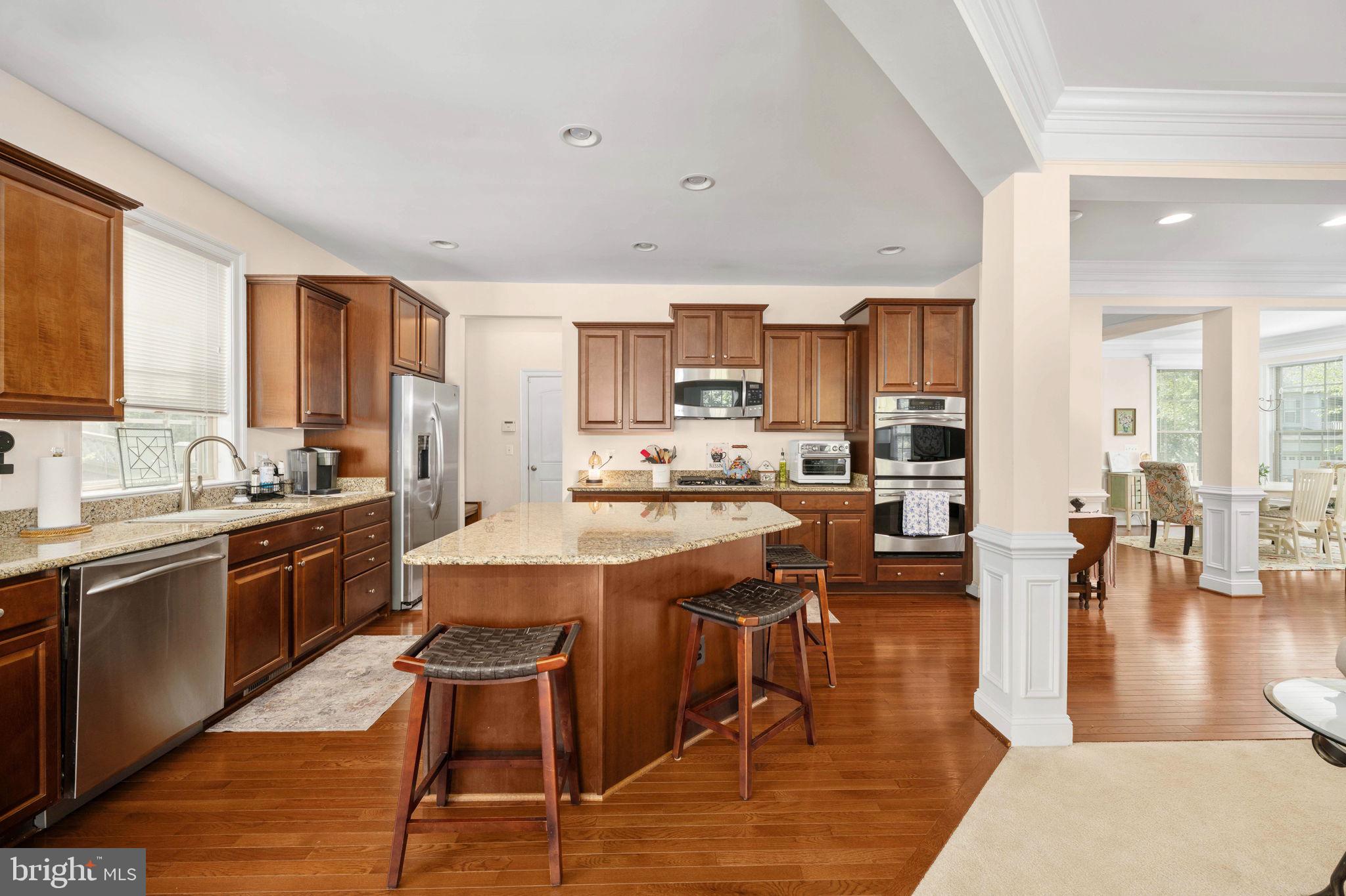 LIBERTY MANOR - Residential