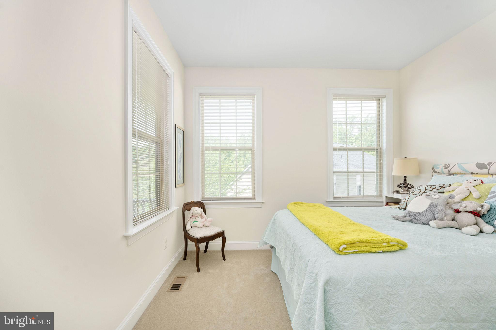 LIBERTY MANOR - Residential
