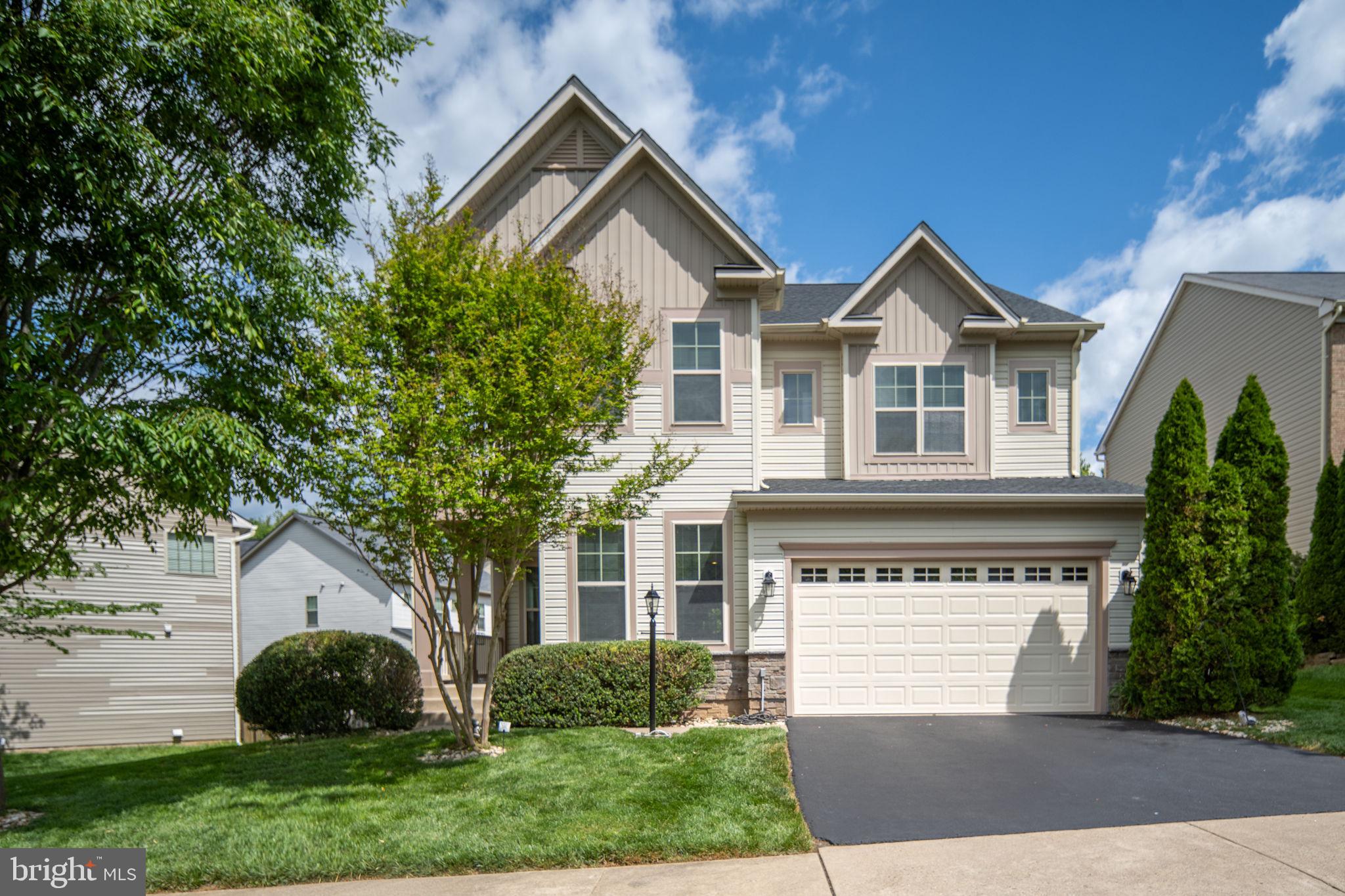 LIBERTY MANOR - Residential
