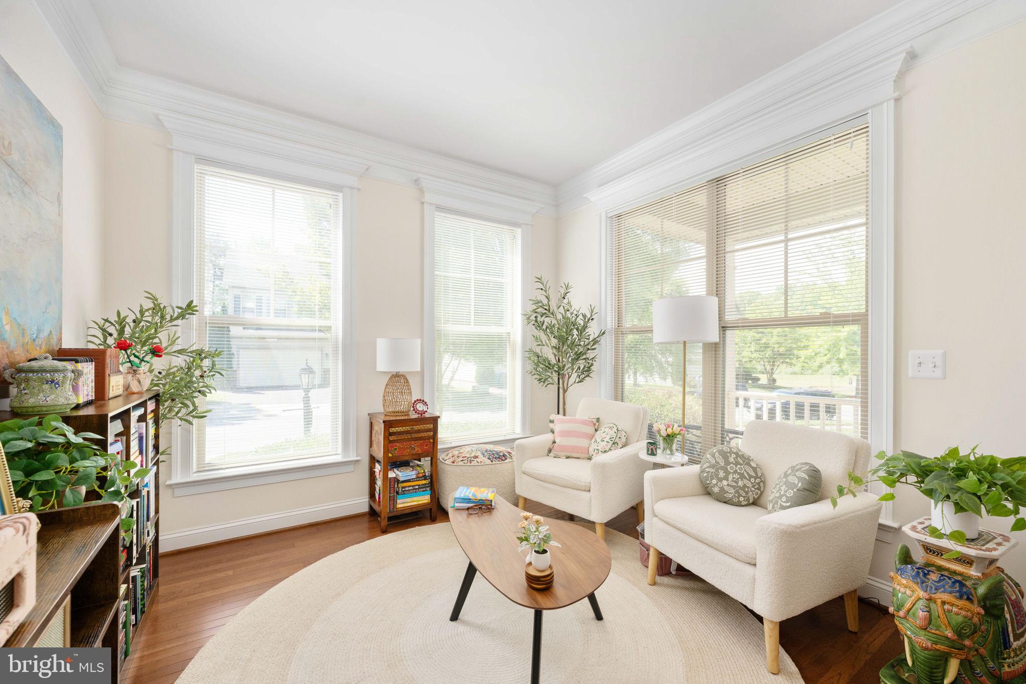 LIBERTY MANOR - Residential