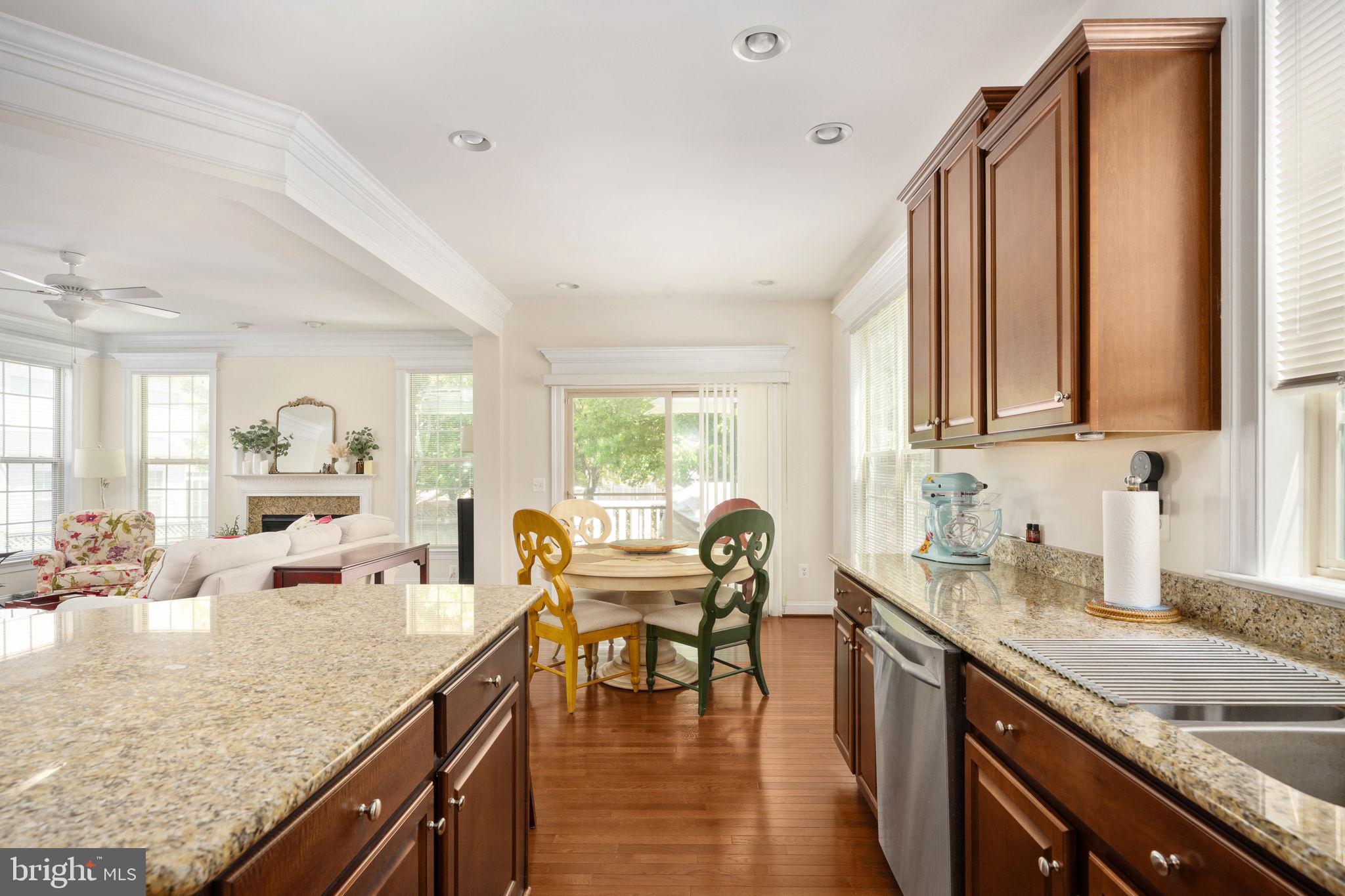 LIBERTY MANOR - Residential