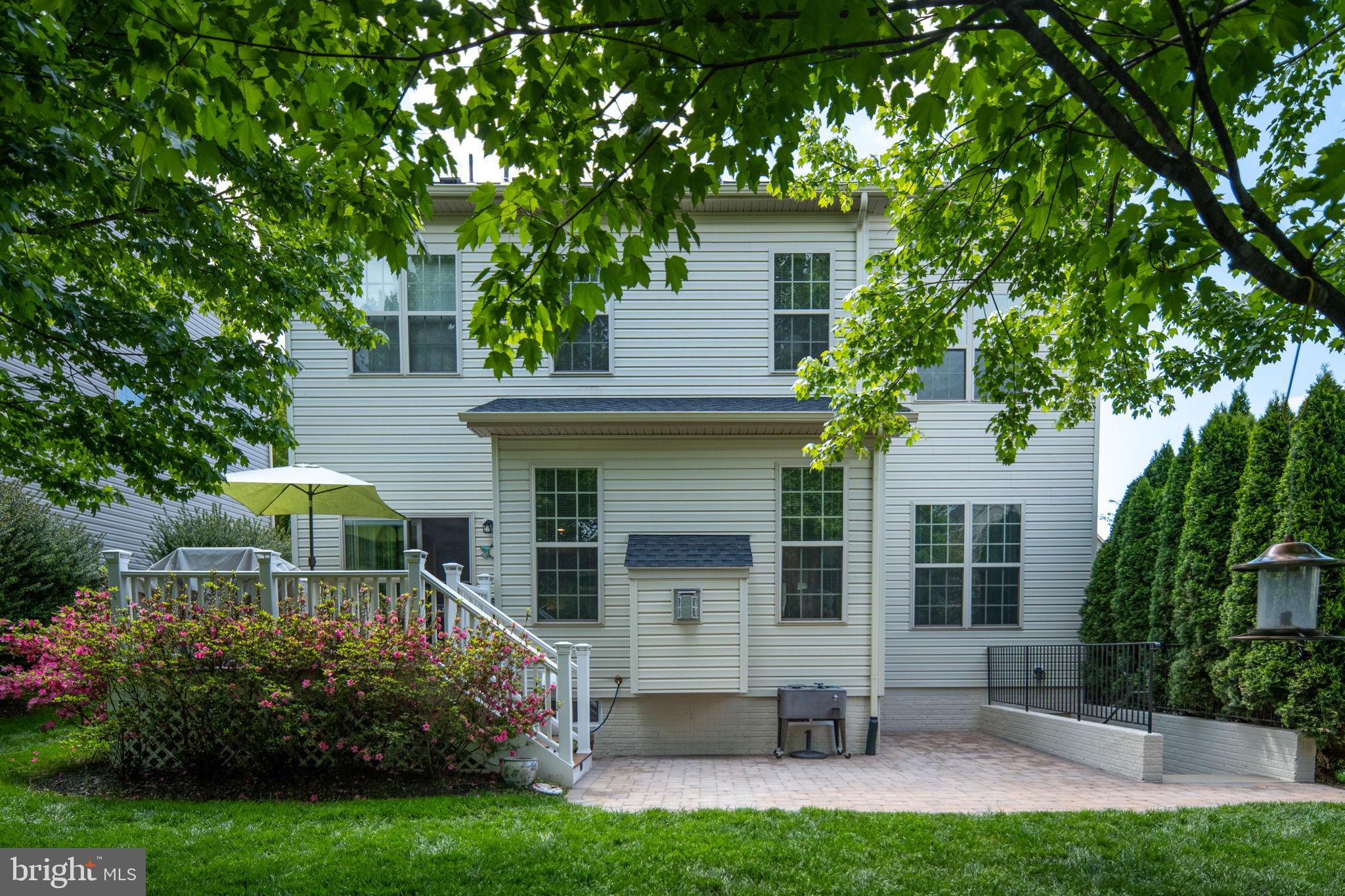 LIBERTY MANOR - Residential