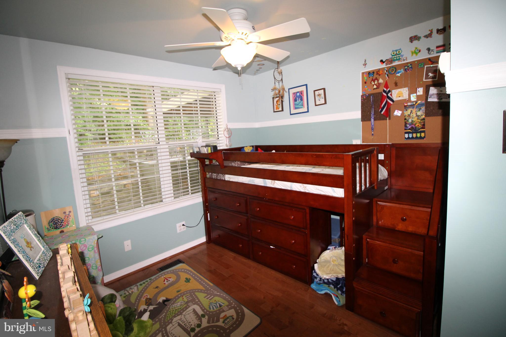 KINGSVILLE - Residential