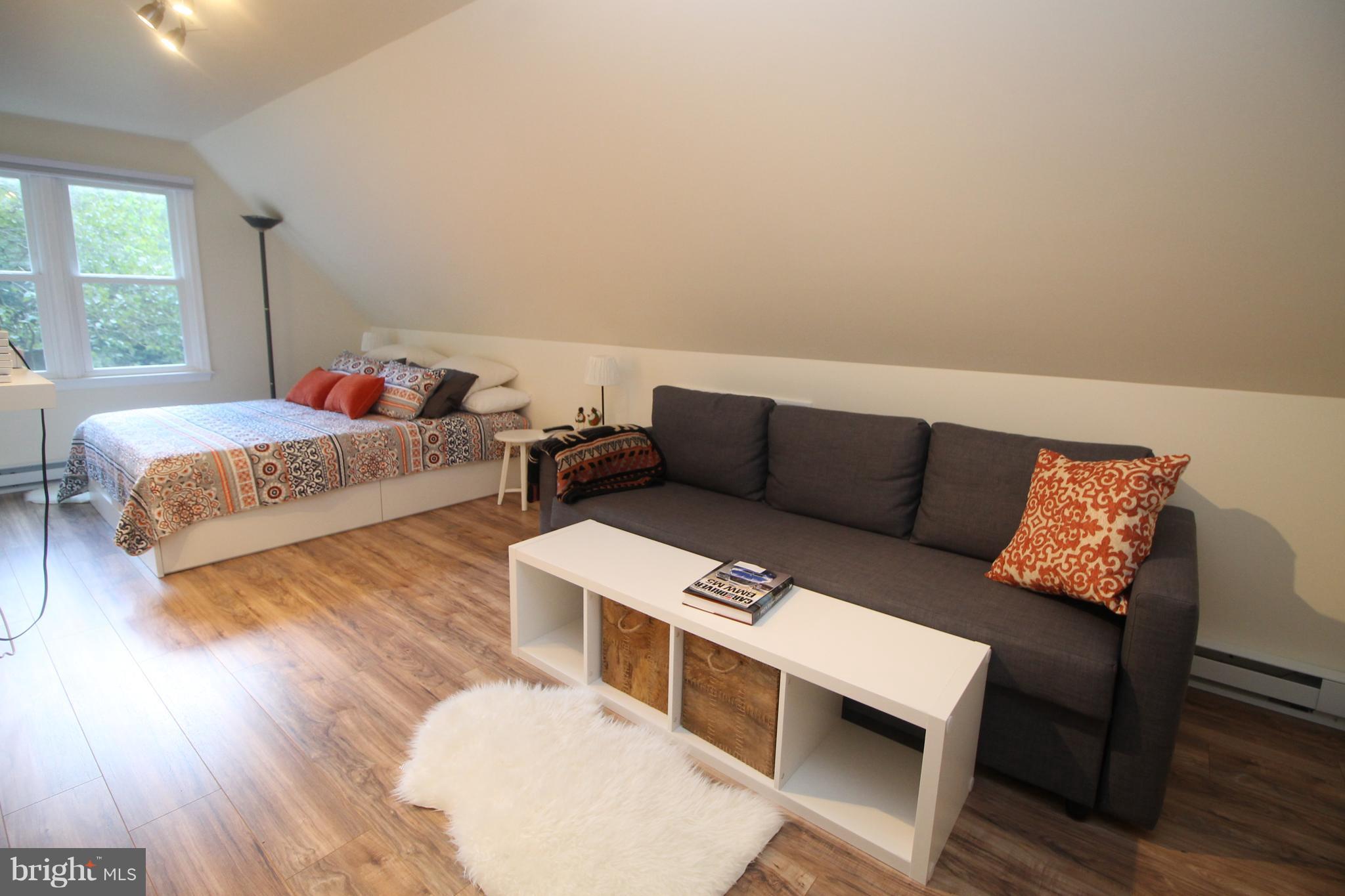 KINGSVILLE - Residential