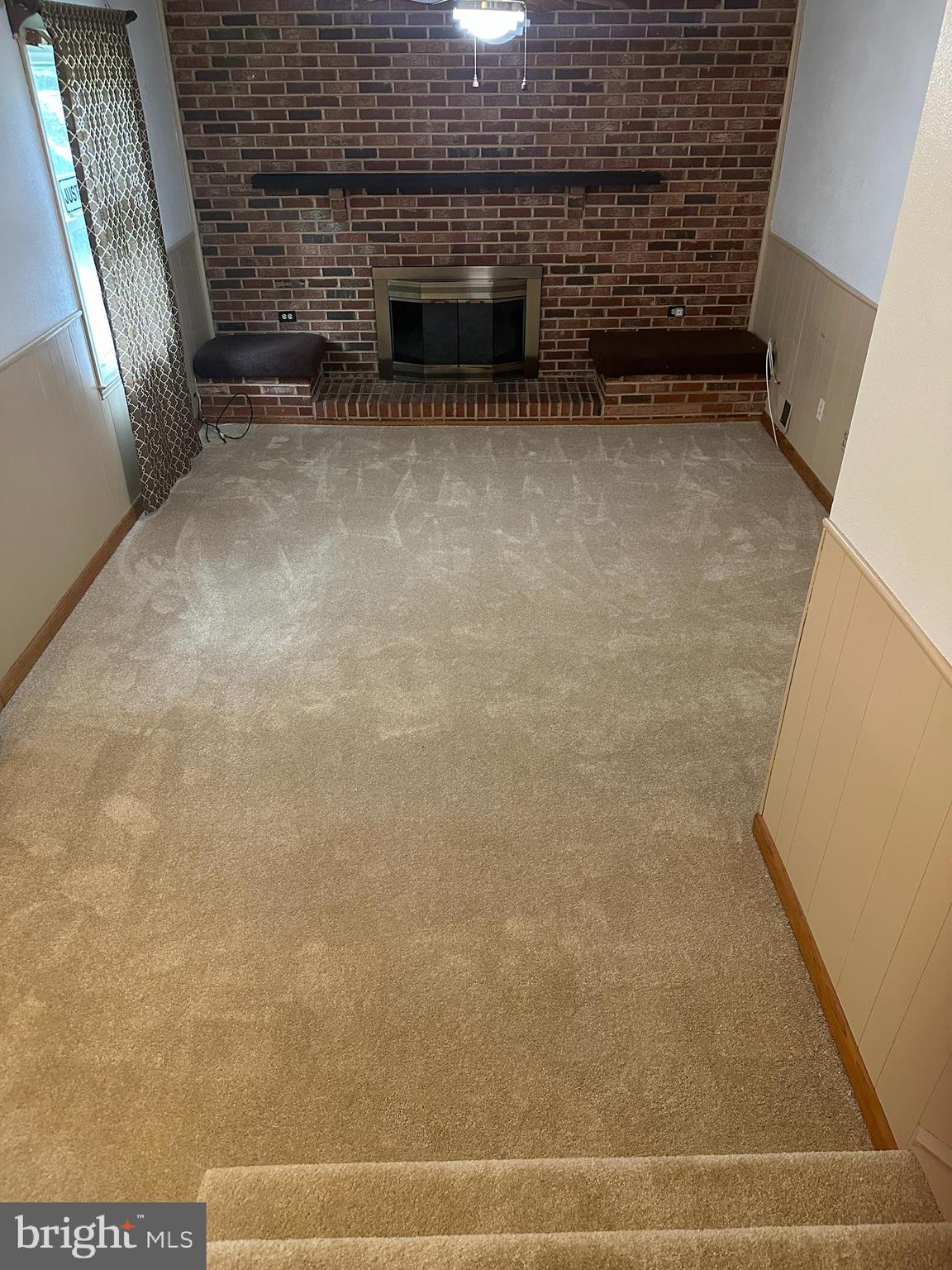 SANDY SPRING ESTATES - Residential