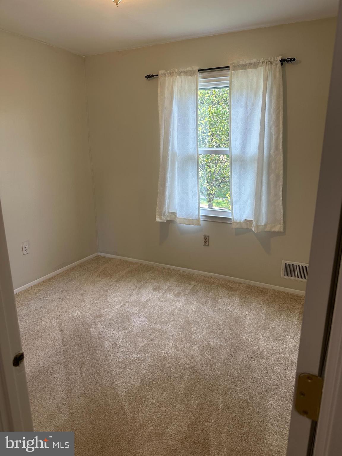 SANDY SPRING ESTATES - Residential