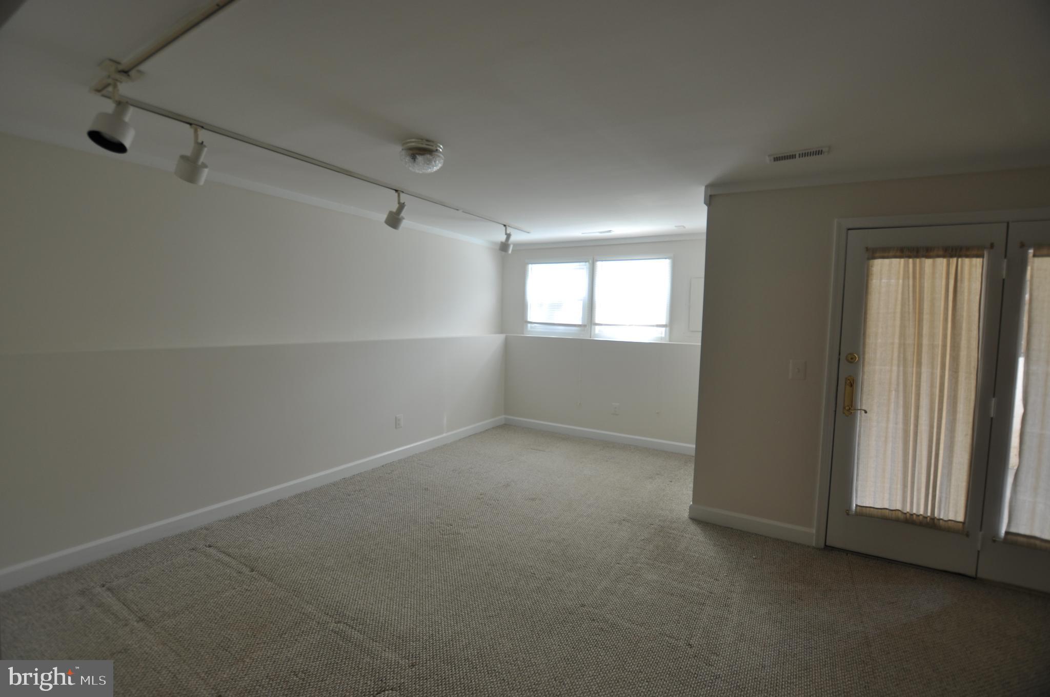 KINGSTOWNE - Residential