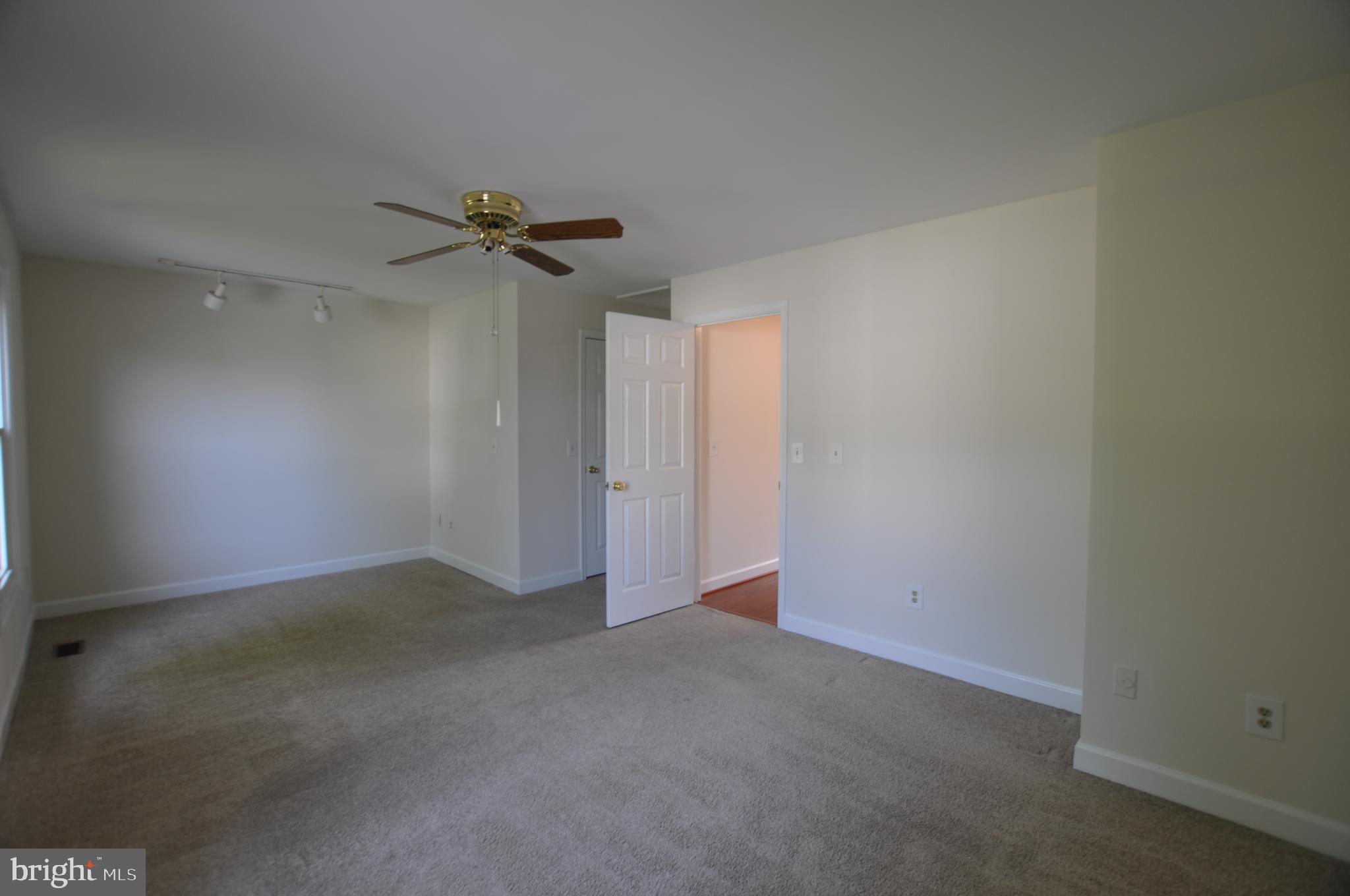 KINGSTOWNE - Residential