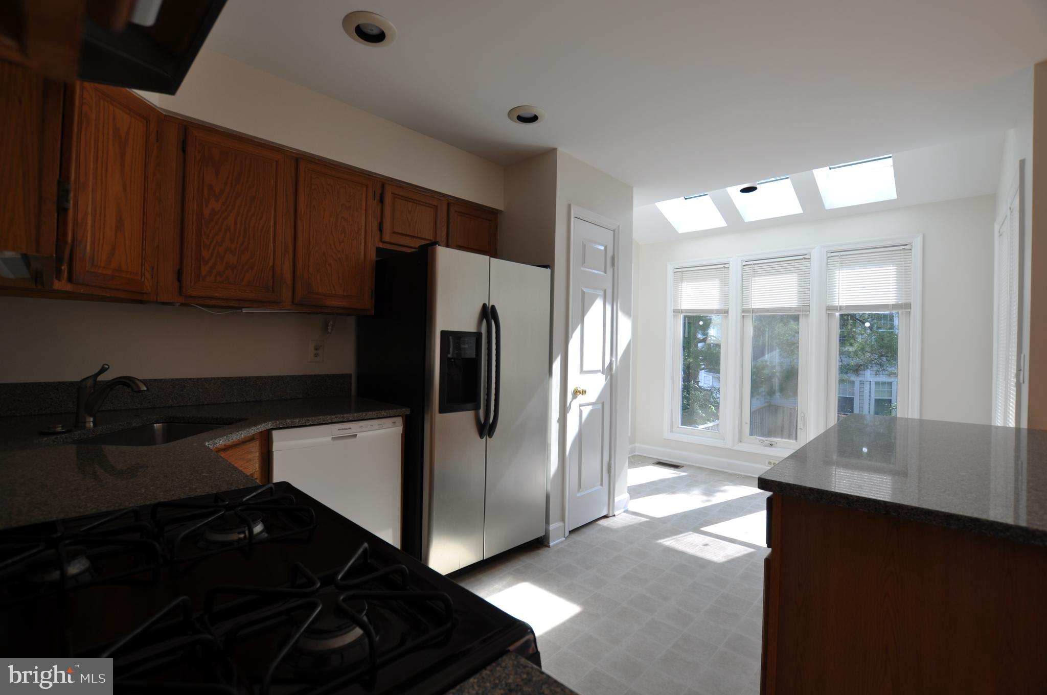 KINGSTOWNE - Residential