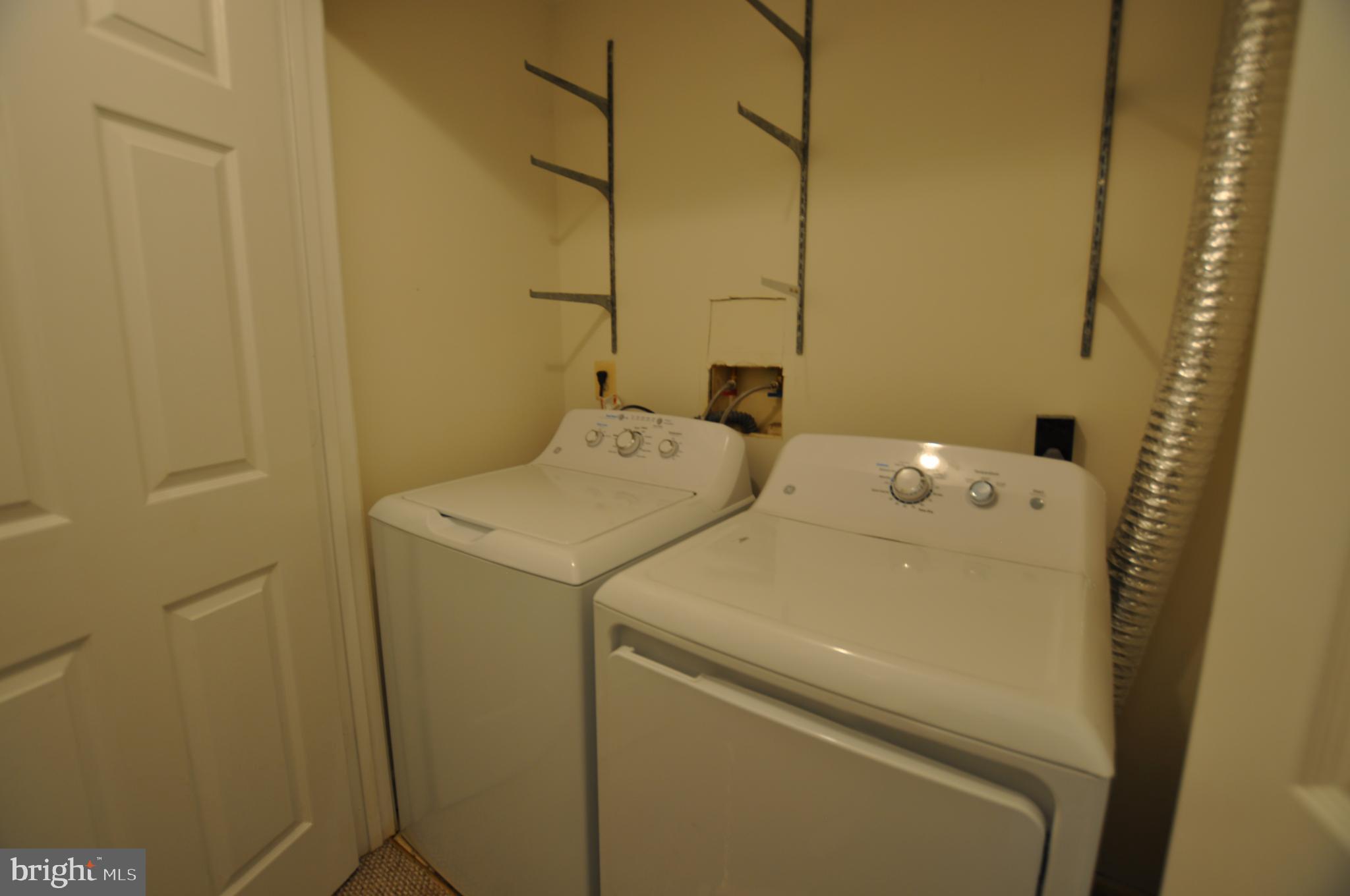 KINGSTOWNE - Residential