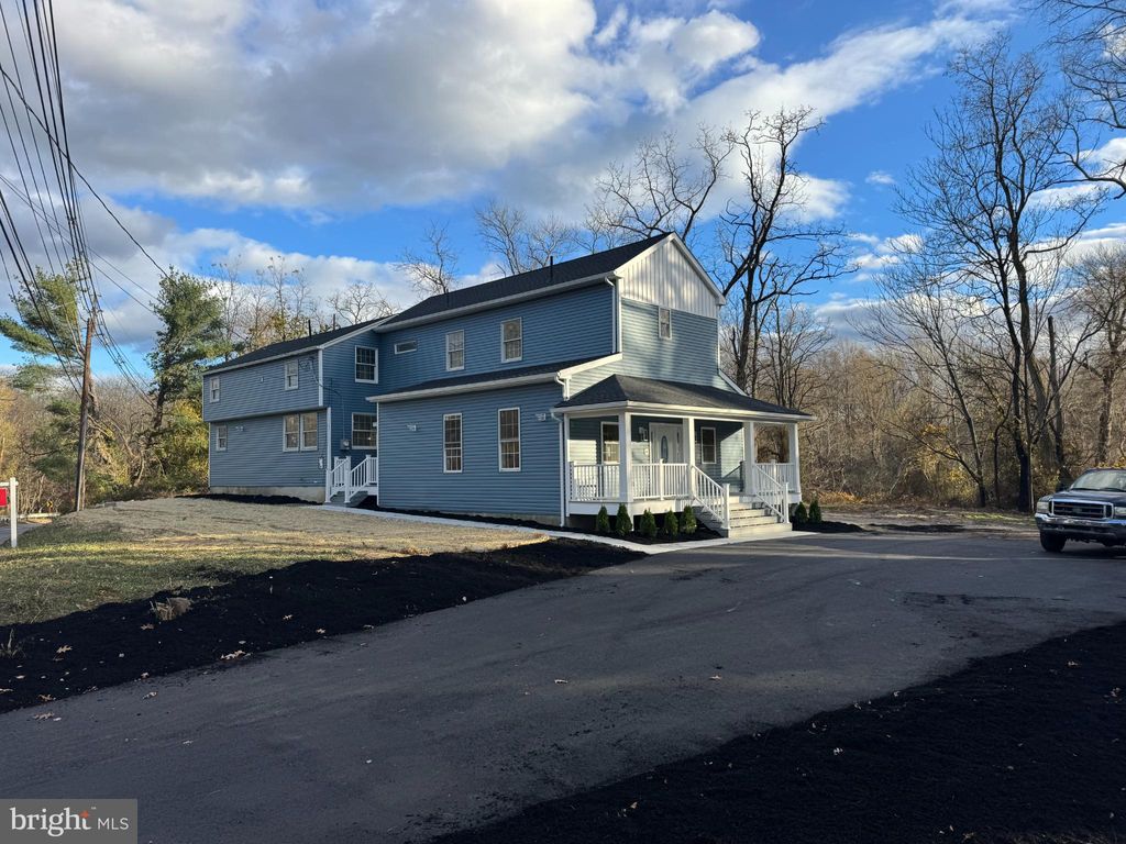 Photo of 1314 Kresson Rd, CHERRY HILL, NJ 08003 (MLS # NJCD2106312)