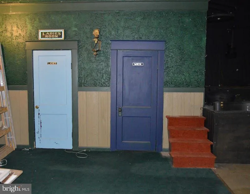 Frackville, Pennsylvania 17931, United States, ,Commercial,Active,40094