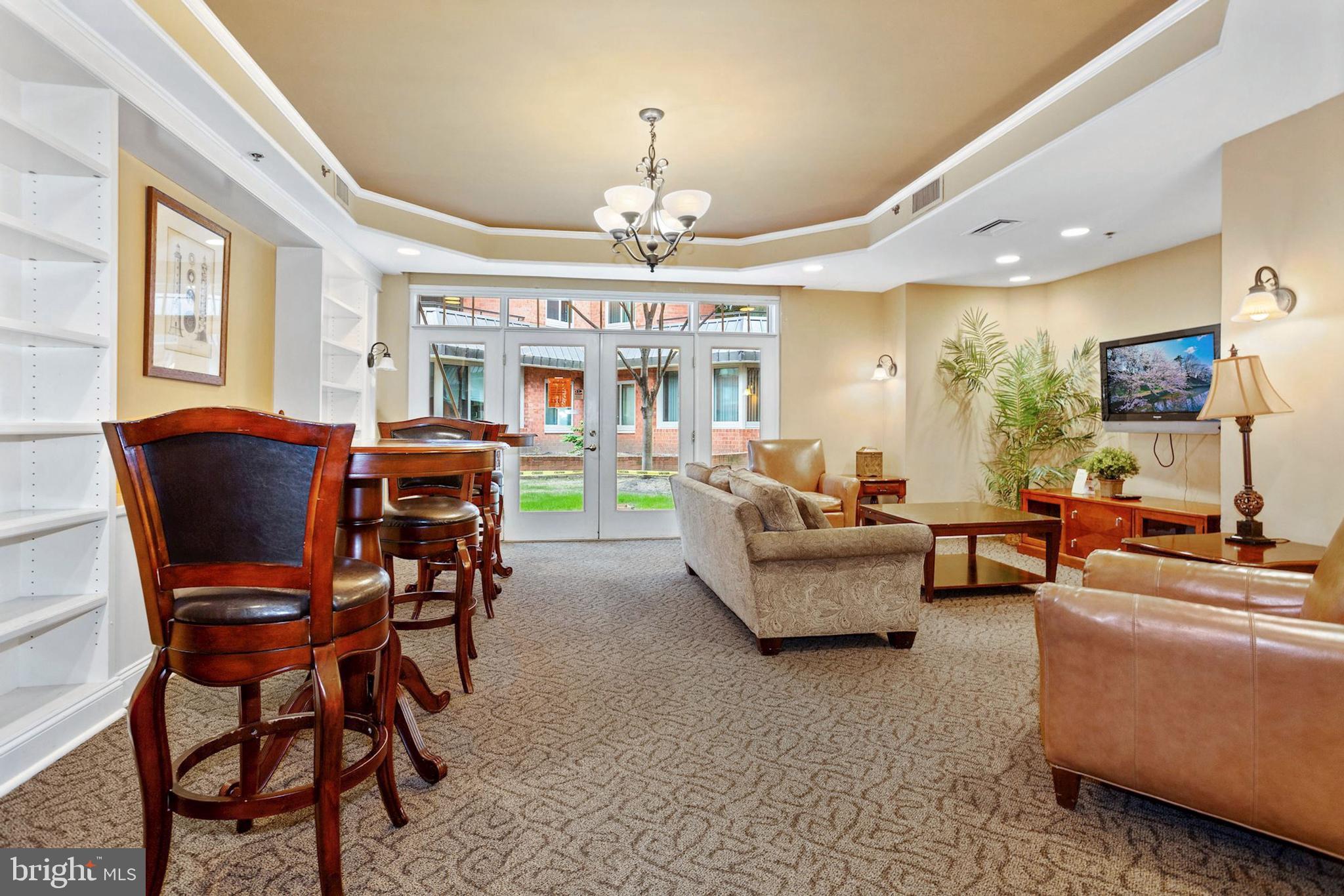 WESTVIEW AT BALLSTON METRO - Residential